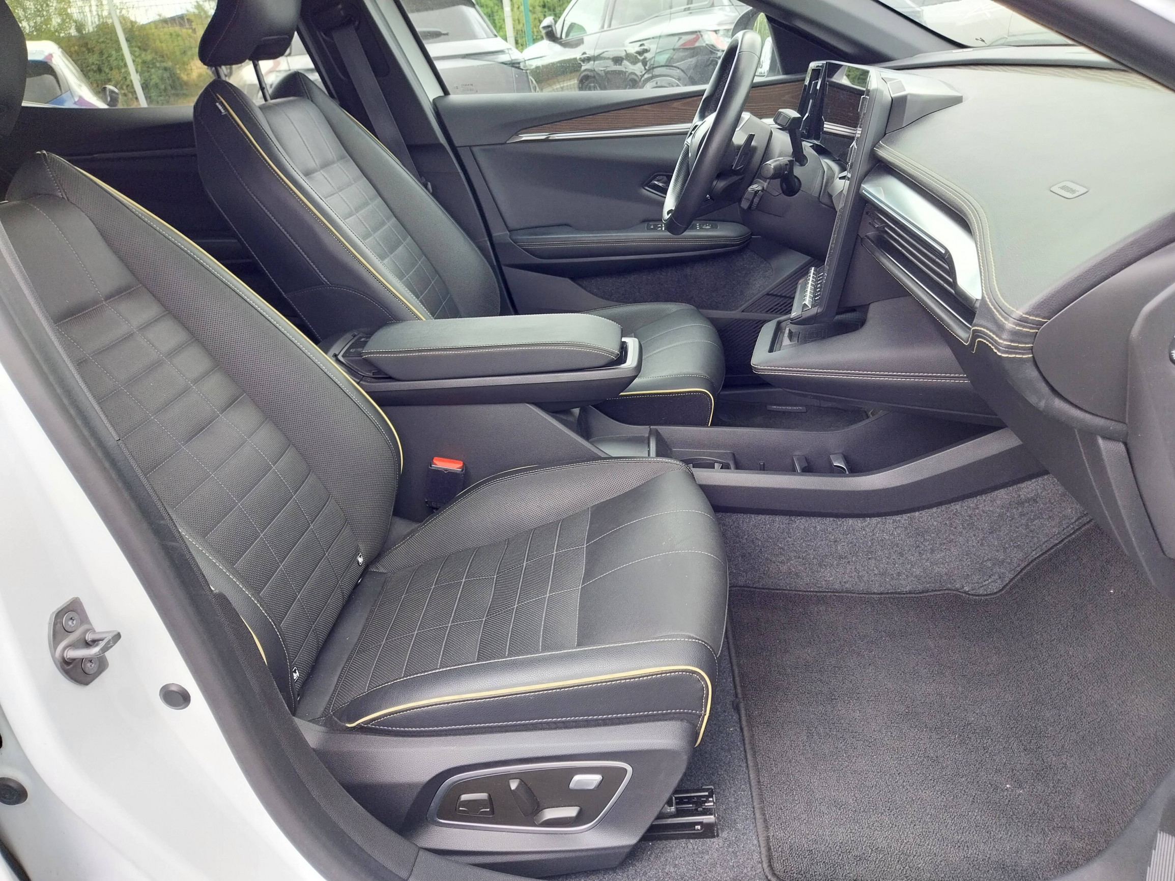 Vente en ligne Renault Megane E-Tech  EV60 220 ch optimum charge au prix de 26 990 €