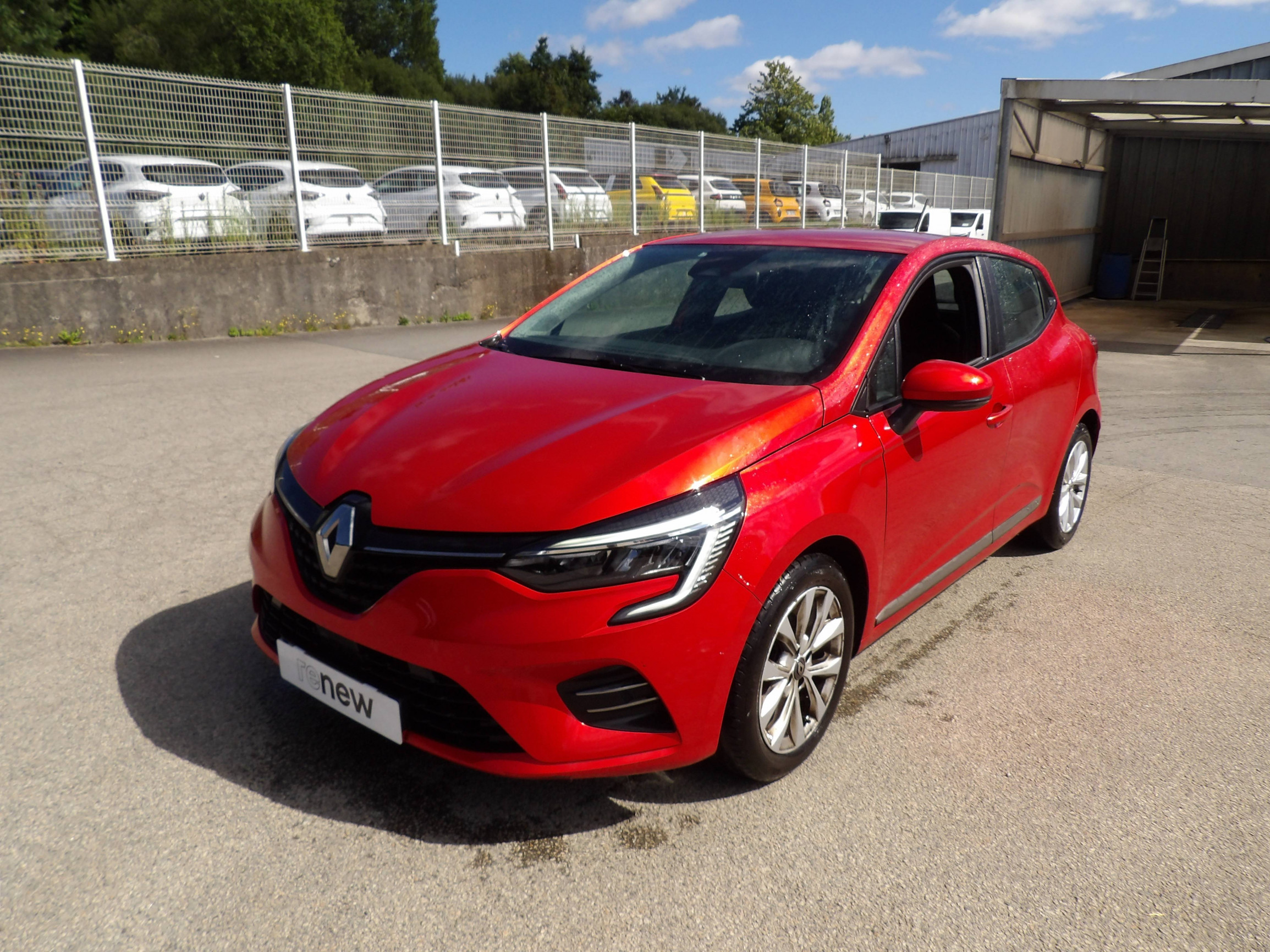Vente en ligne Renault Clio 5 Clio TCe 100 GPL au prix de 11 490 €