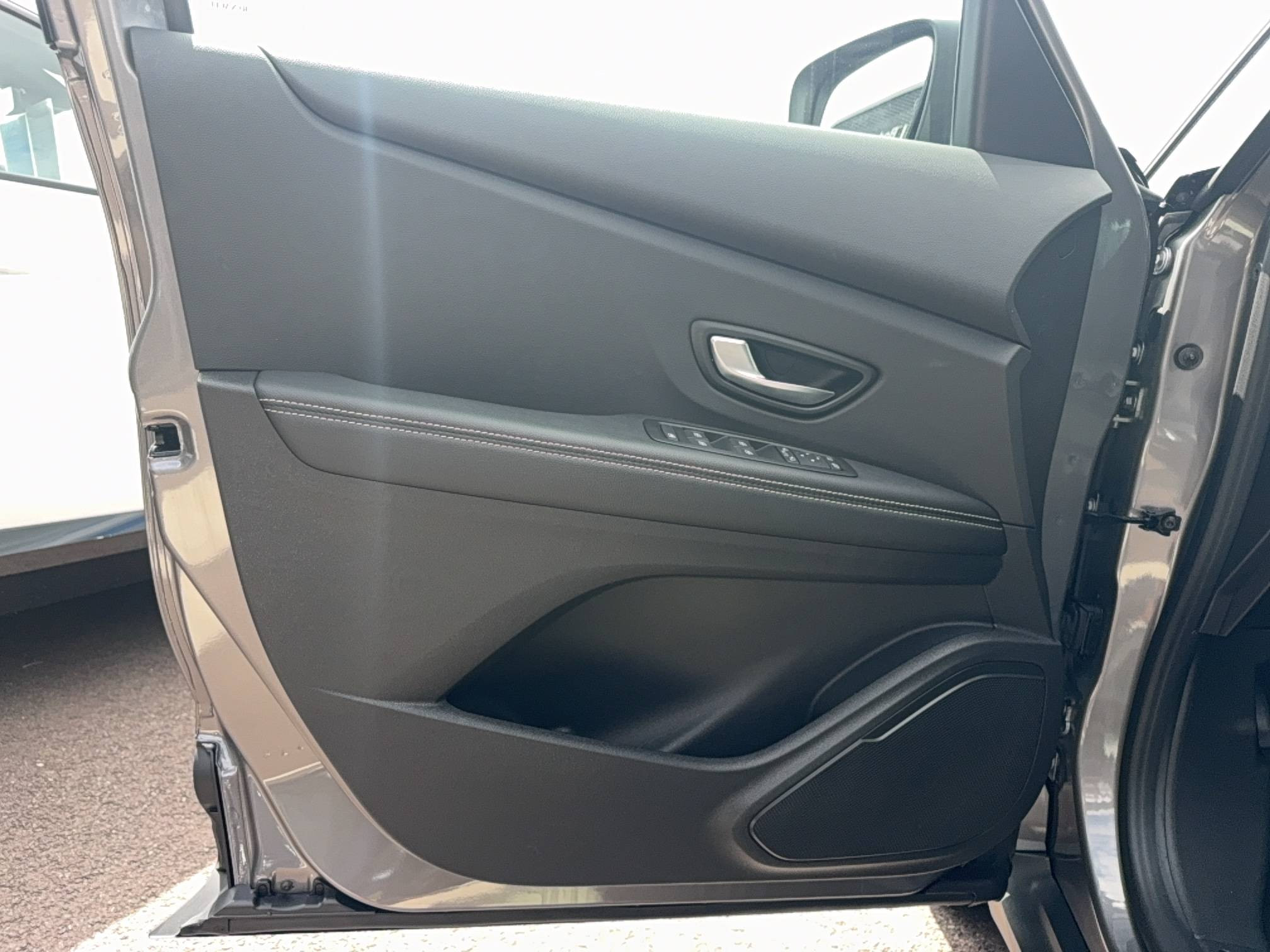 Vente en ligne Renault Grand Scenic 4 Grand Scenic TCe 140 EDC au prix de 22 830 €