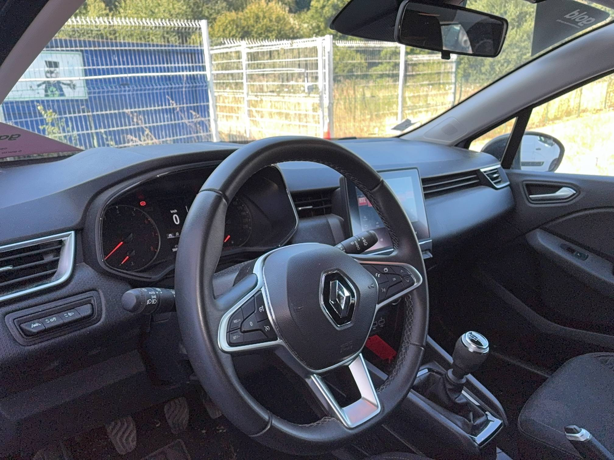 Vente en ligne Renault Clio 5 Clio TCe 90 au prix de 13 590 €