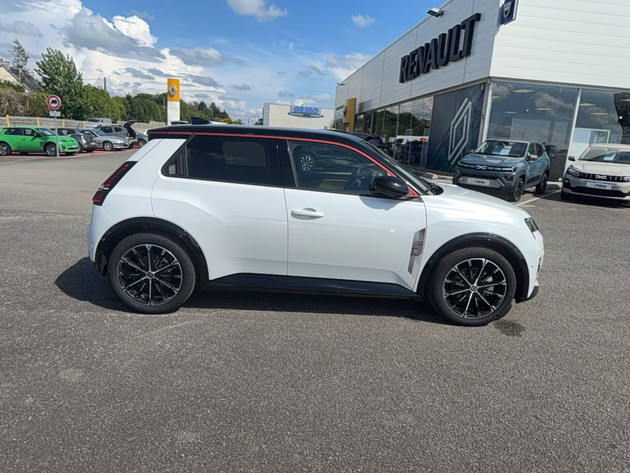 Vente en ligne Renault R5 E-Tech  150 ch autonomie confort au prix de 30 290 €