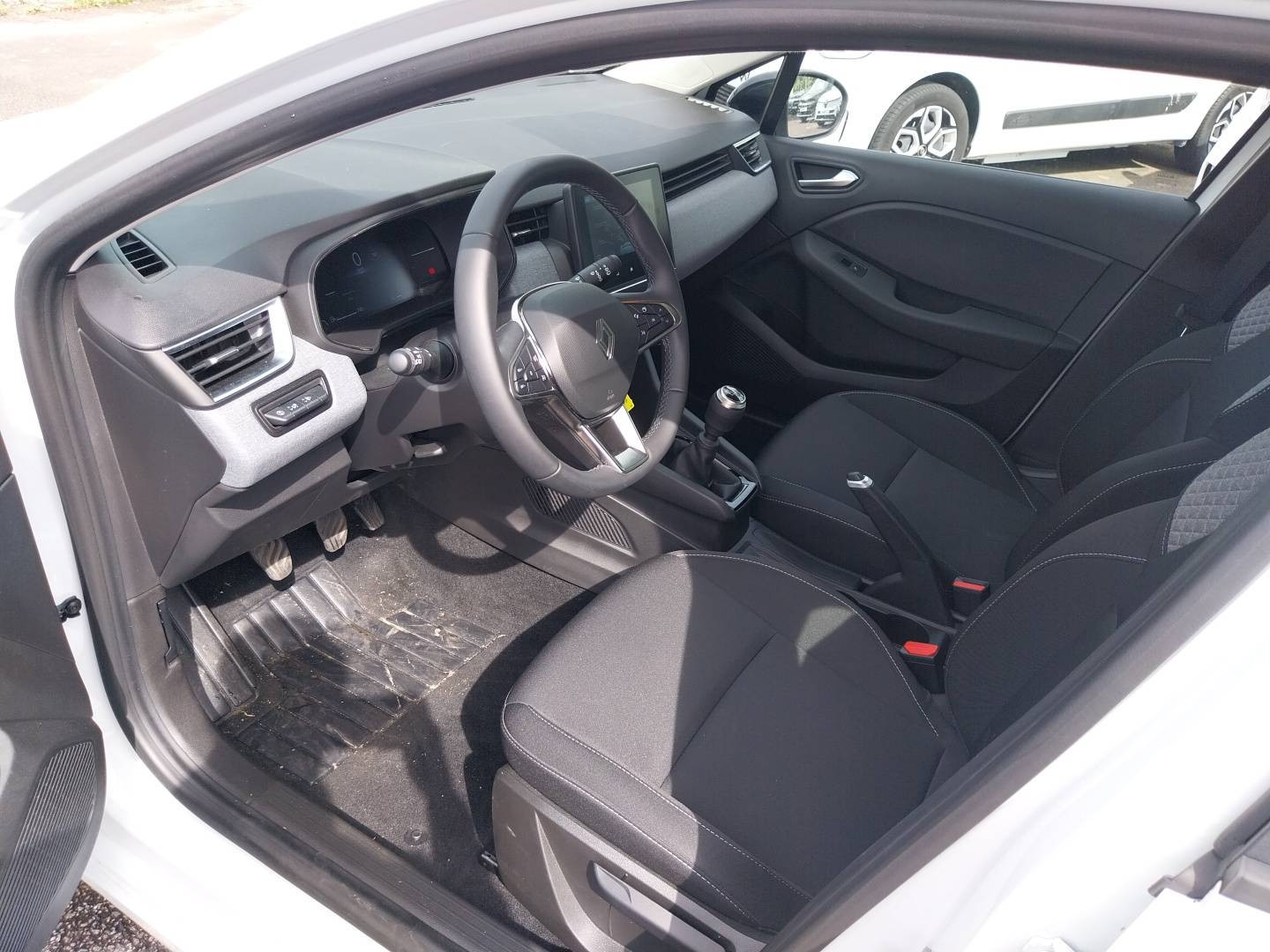 Vente en ligne Renault Clio 5 Clio TCe 90 ch GSR2 au prix de 16 490 €