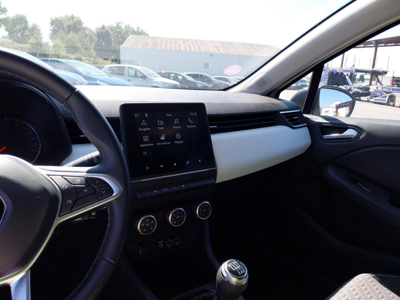 Vente en ligne Renault Clio 5 Clio TCe 100 GPL au prix de 14 290 €