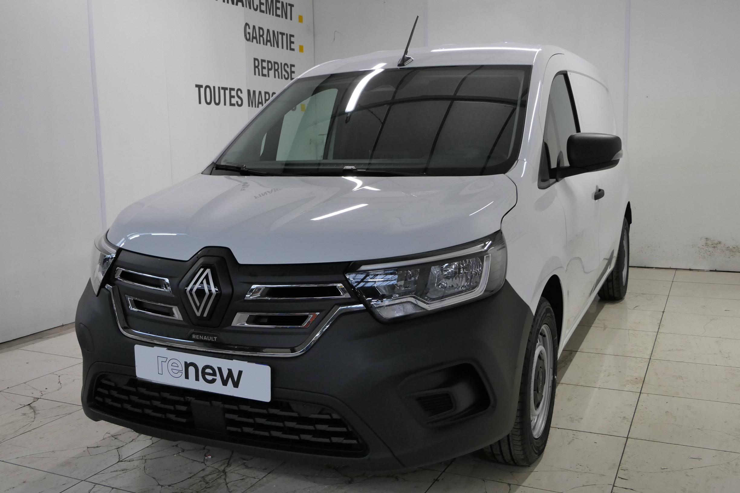 Renault Kangoo Van E-Tech  FG TOLE L2 AC11 GSR2 occasion de 2025 en vente à Lannion