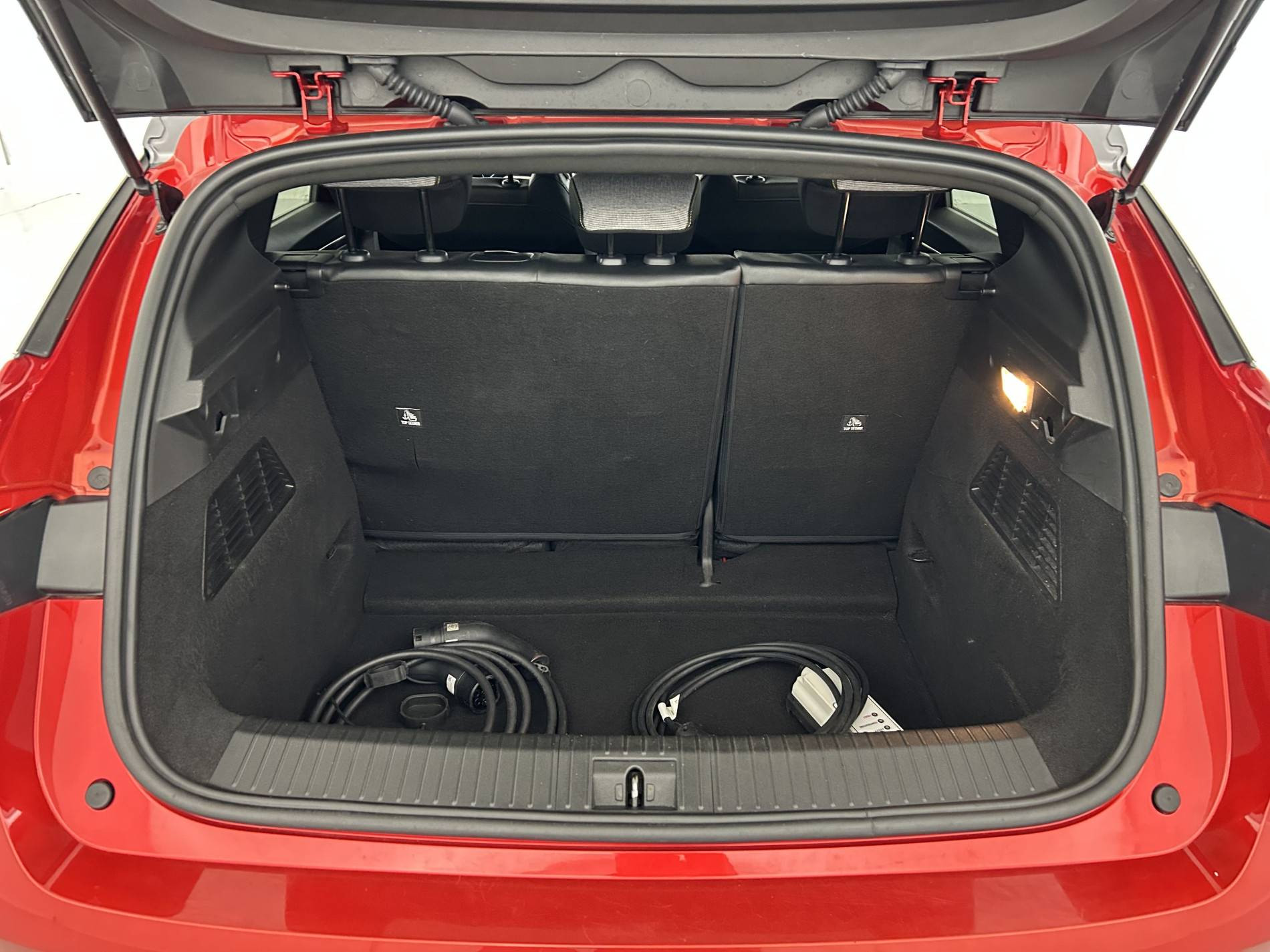 Vente en ligne Renault Megane E-Tech  EV60 220 ch super charge au prix de 23 990 €