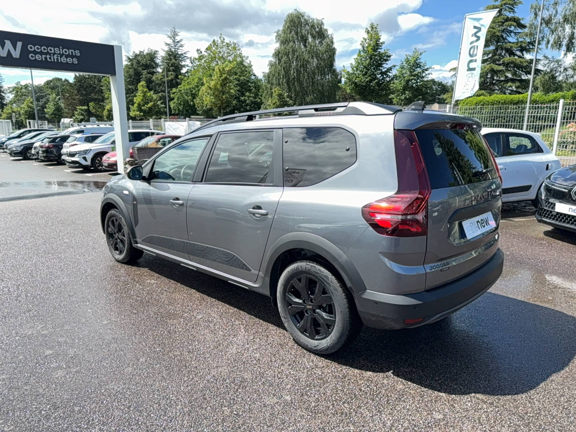 Vente en ligne Dacia Jogger  Hybrid 140 7 places GSR2 au prix de 25 790 €