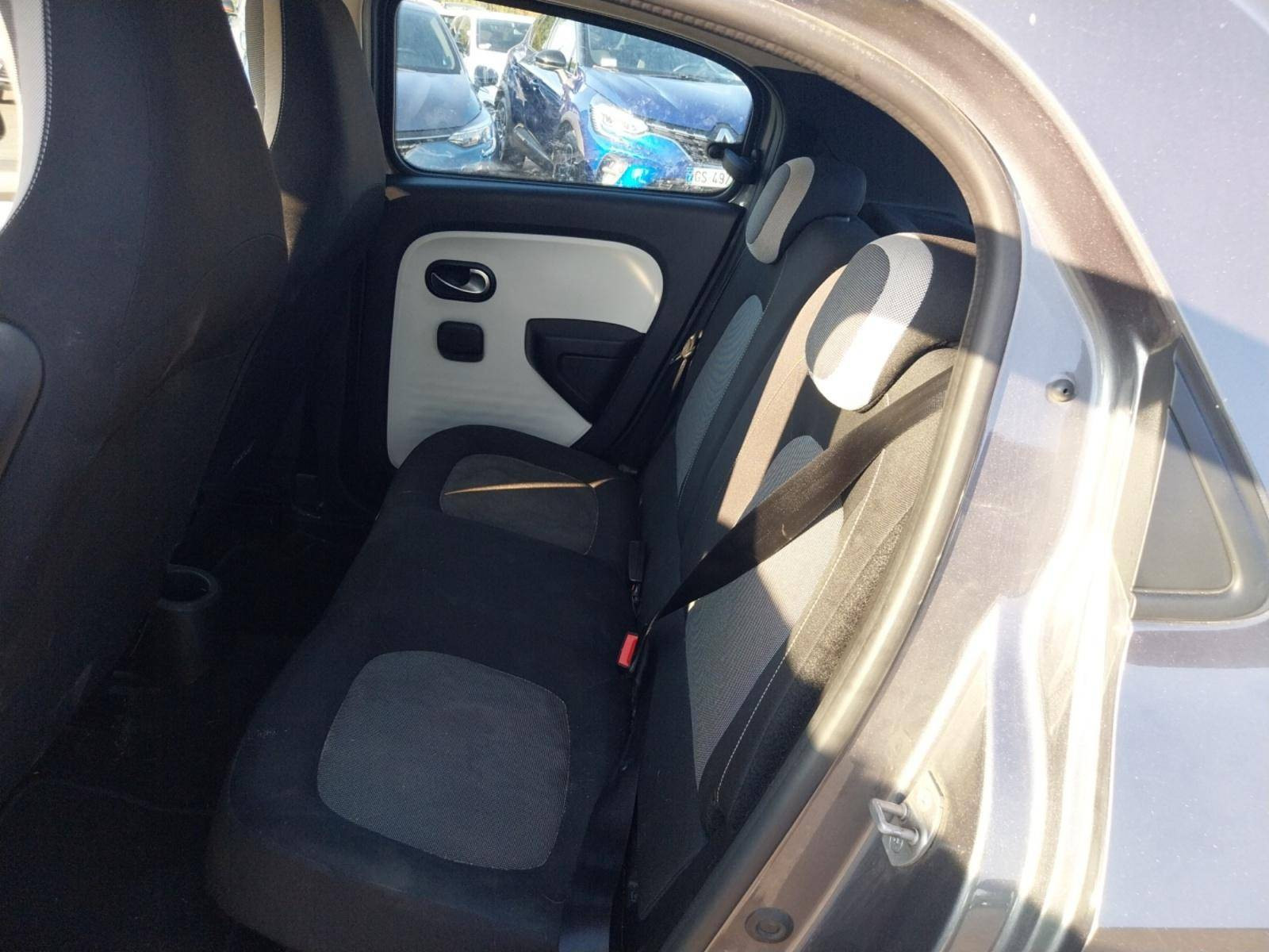 Vente en ligne Renault Twingo 3  SCe 65 au prix de 12 490 €