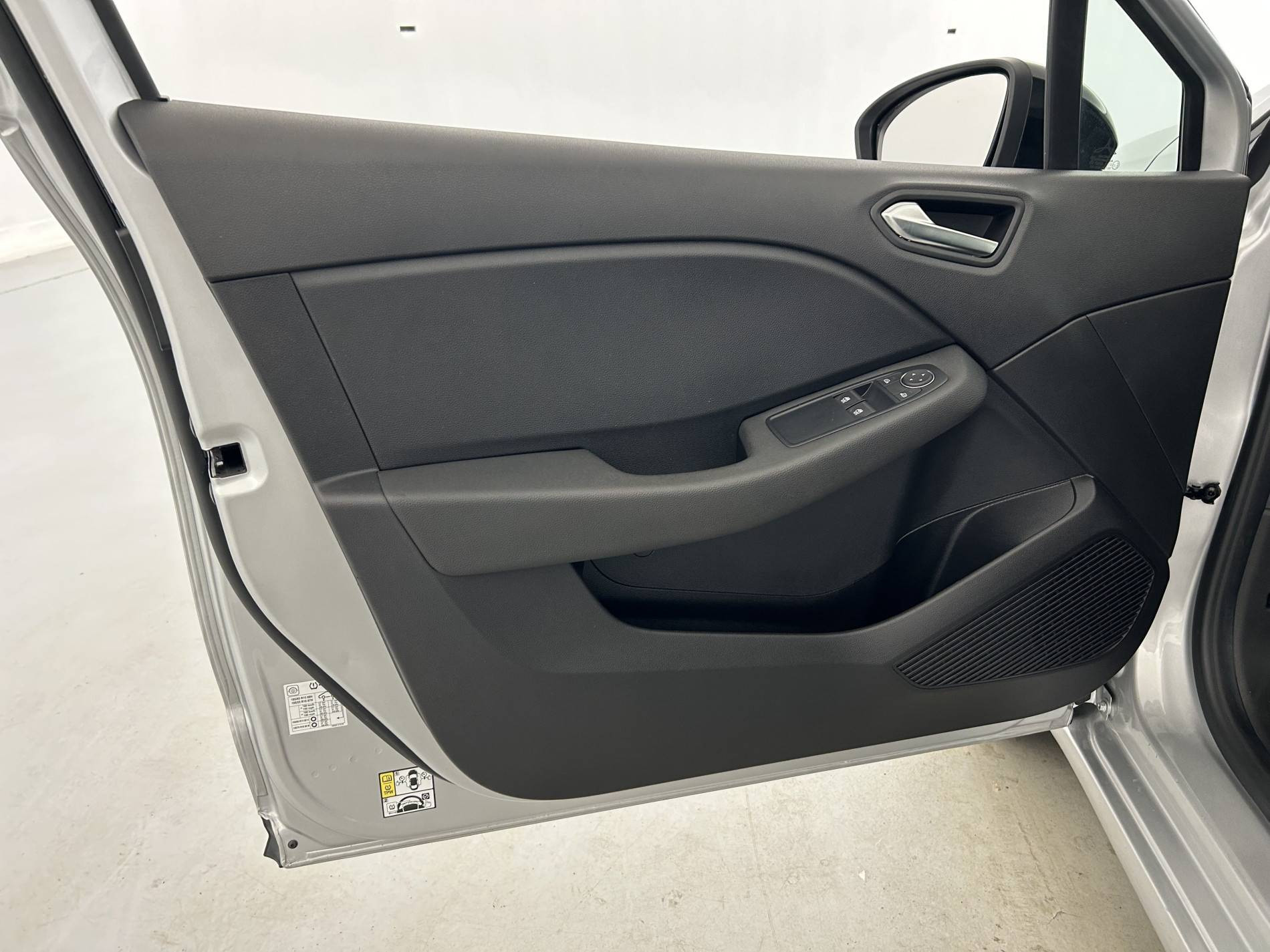 Vente en ligne Renault Clio 5 Clio TCe 90 au prix de 14 290 €