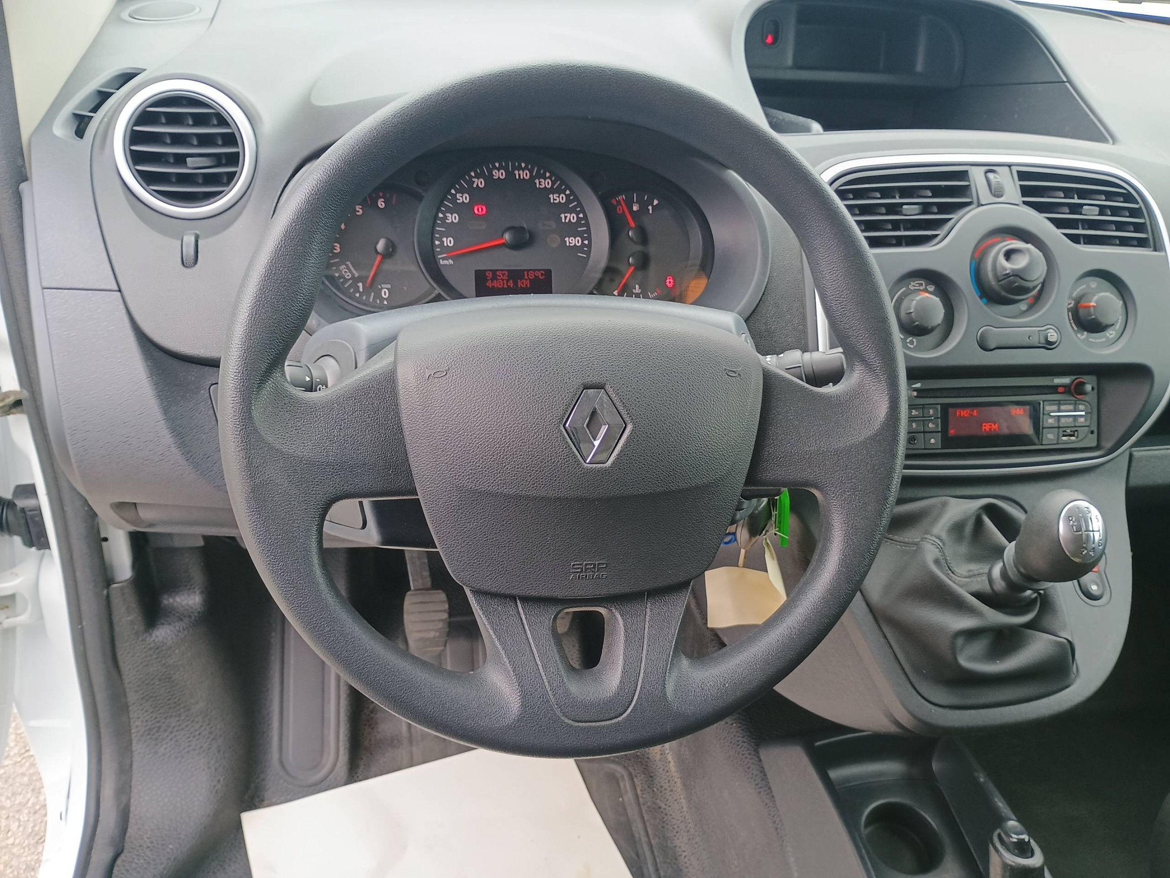 Vente en ligne Renault Kangoo Express  BLUE DCI 80 au prix de 12 290 €