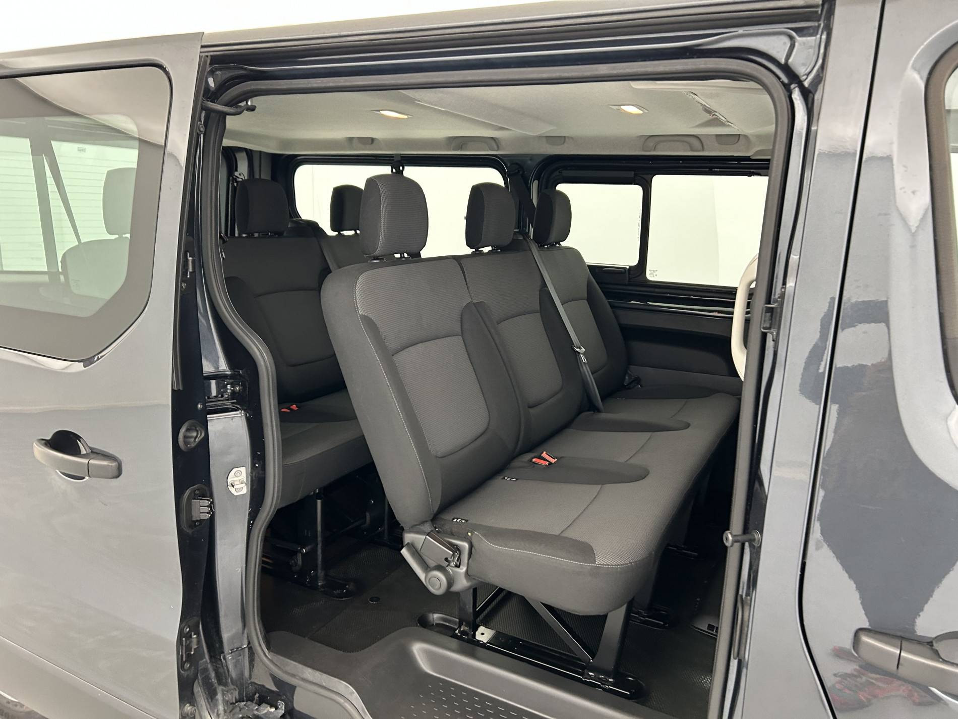 Vente en ligne Renault Trafic  L2 dCi 150 Energy S&S au prix de 28 490 €