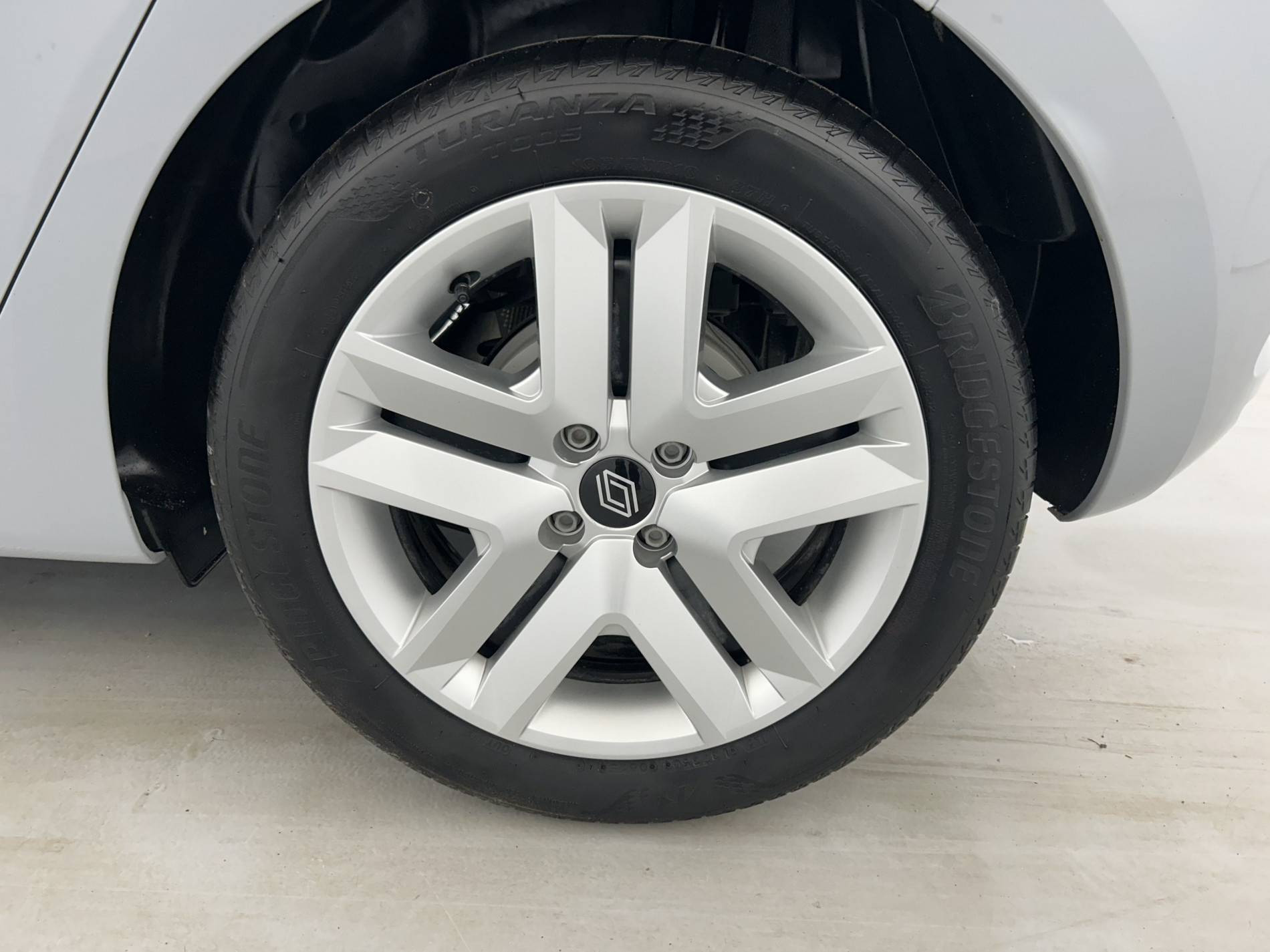 Vente en ligne Renault Clio 5 Clio E-Tech full hybrid 145 ch GSR2 au prix de 19 800 €