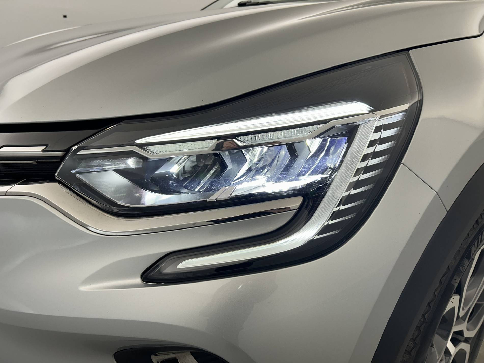 Vente en ligne Renault Captur  TCe 130 EDC FAP au prix de 17 190 €