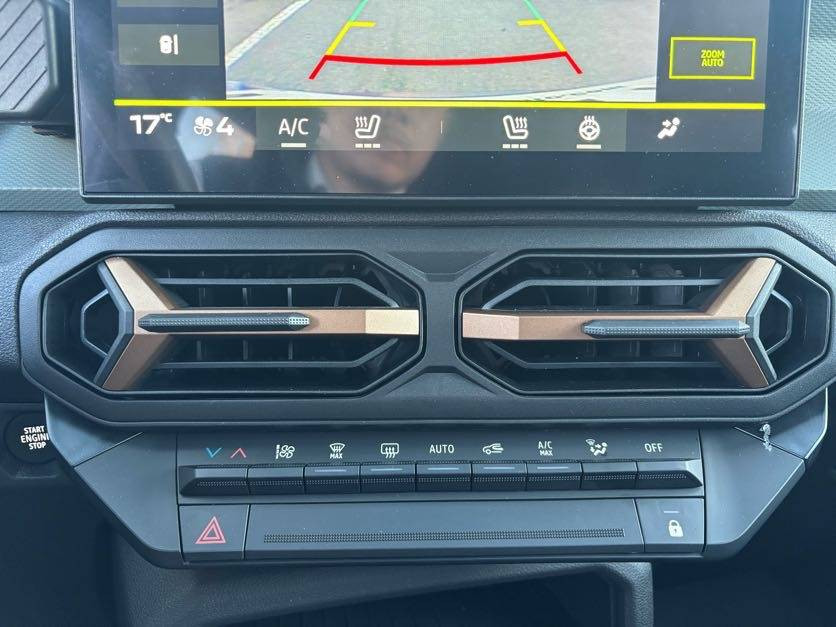 Vente en ligne Dacia Duster  Hybrid-G 150 4x4 au prix de 30 490 €