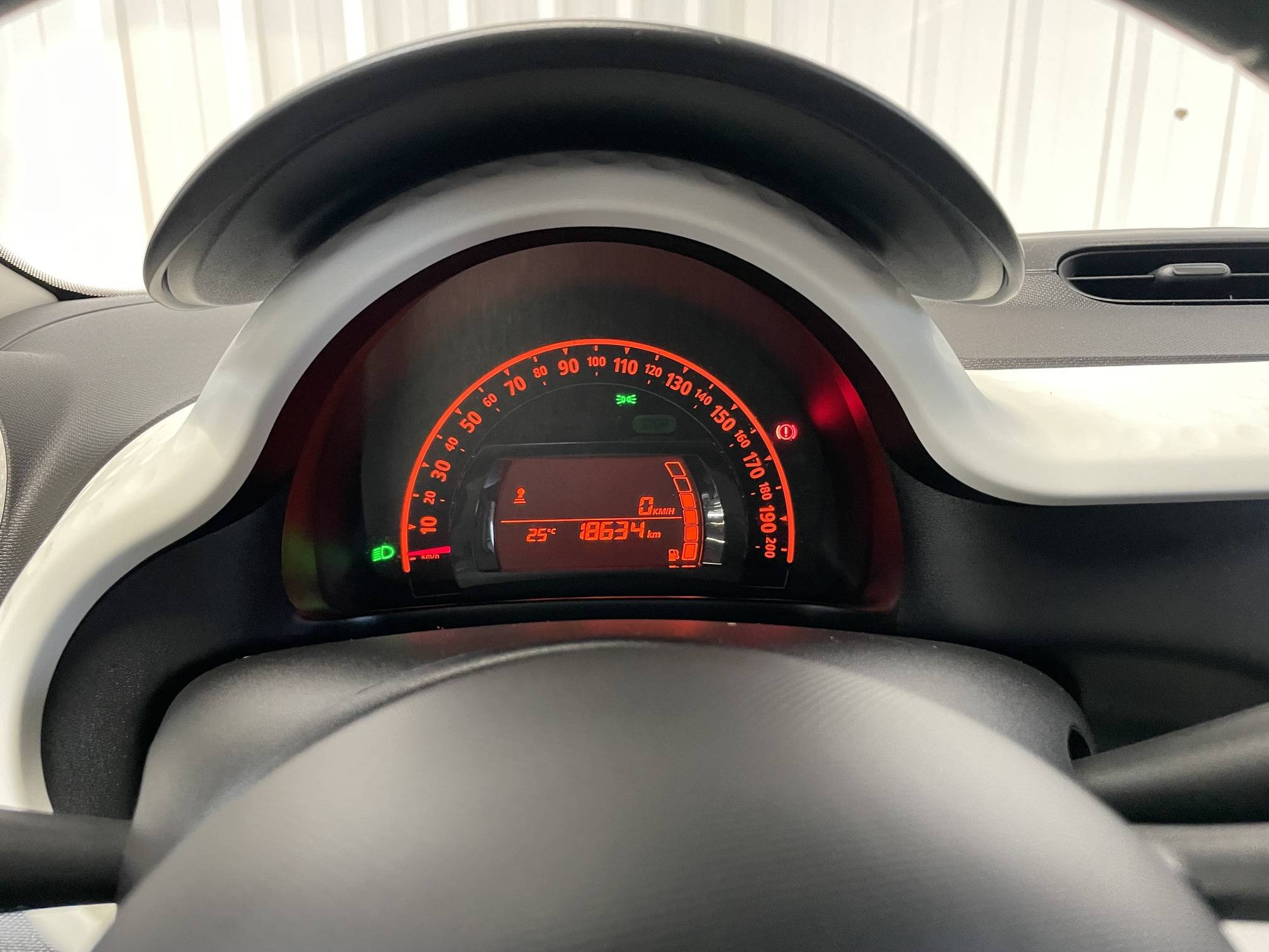 Vente en ligne Renault Twingo 3  SCe 65 - 20 au prix de 10 290 €