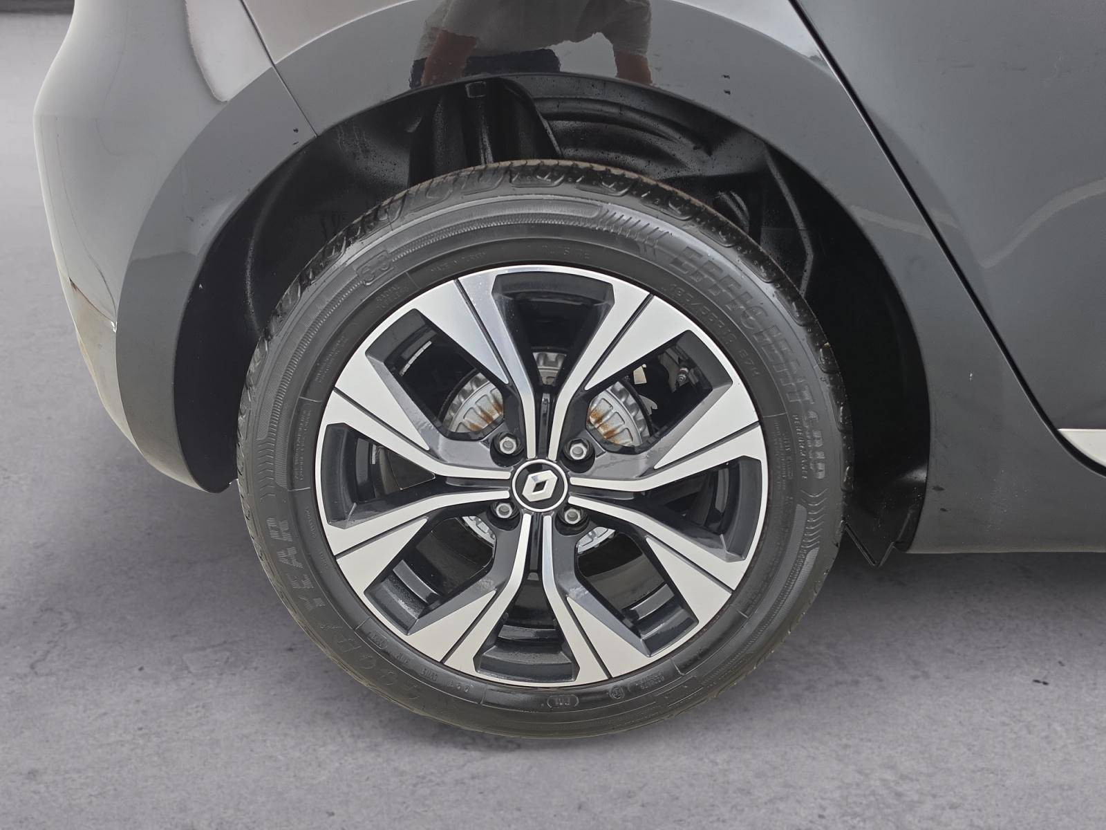Vente en ligne Renault Clio 5 Clio TCe 100 GPL au prix de 14 590 €