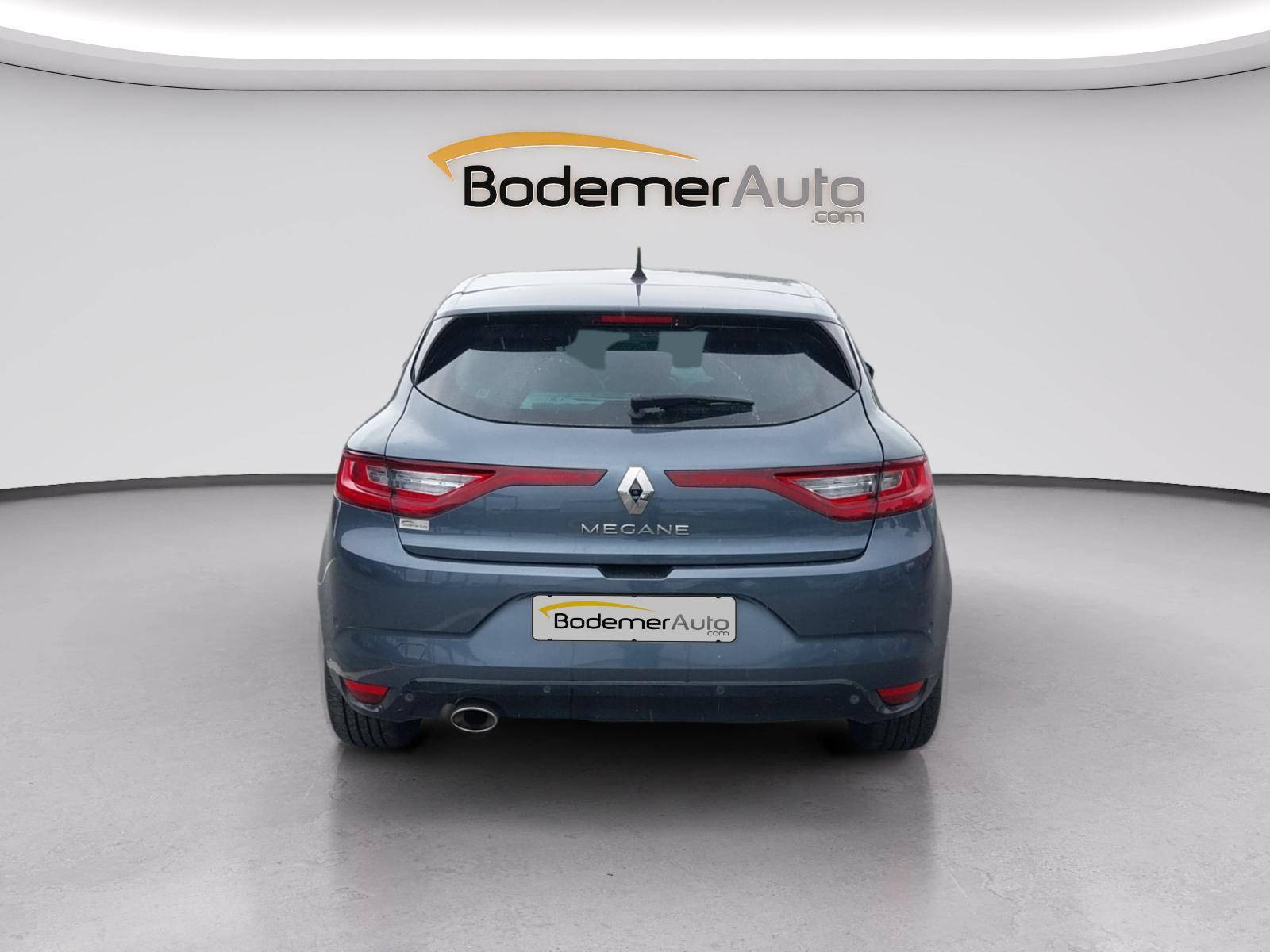 Vente en ligne Renault Megane 4 Mégane IV Berline TCe 140 Energy EDC au prix de 14 290 €