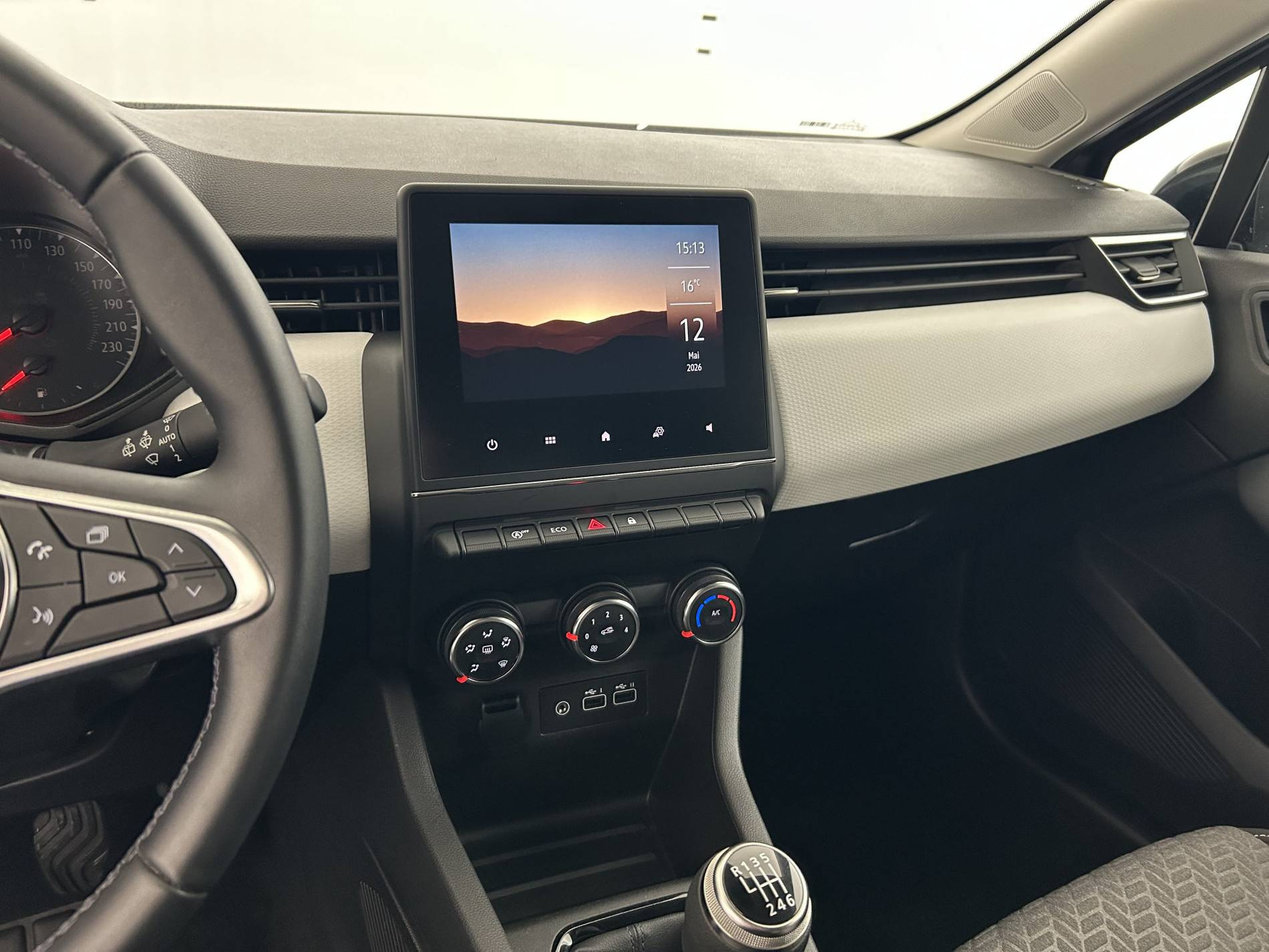 Vente en ligne Renault Clio 5 Clio TCe 90 au prix de 14 790 €