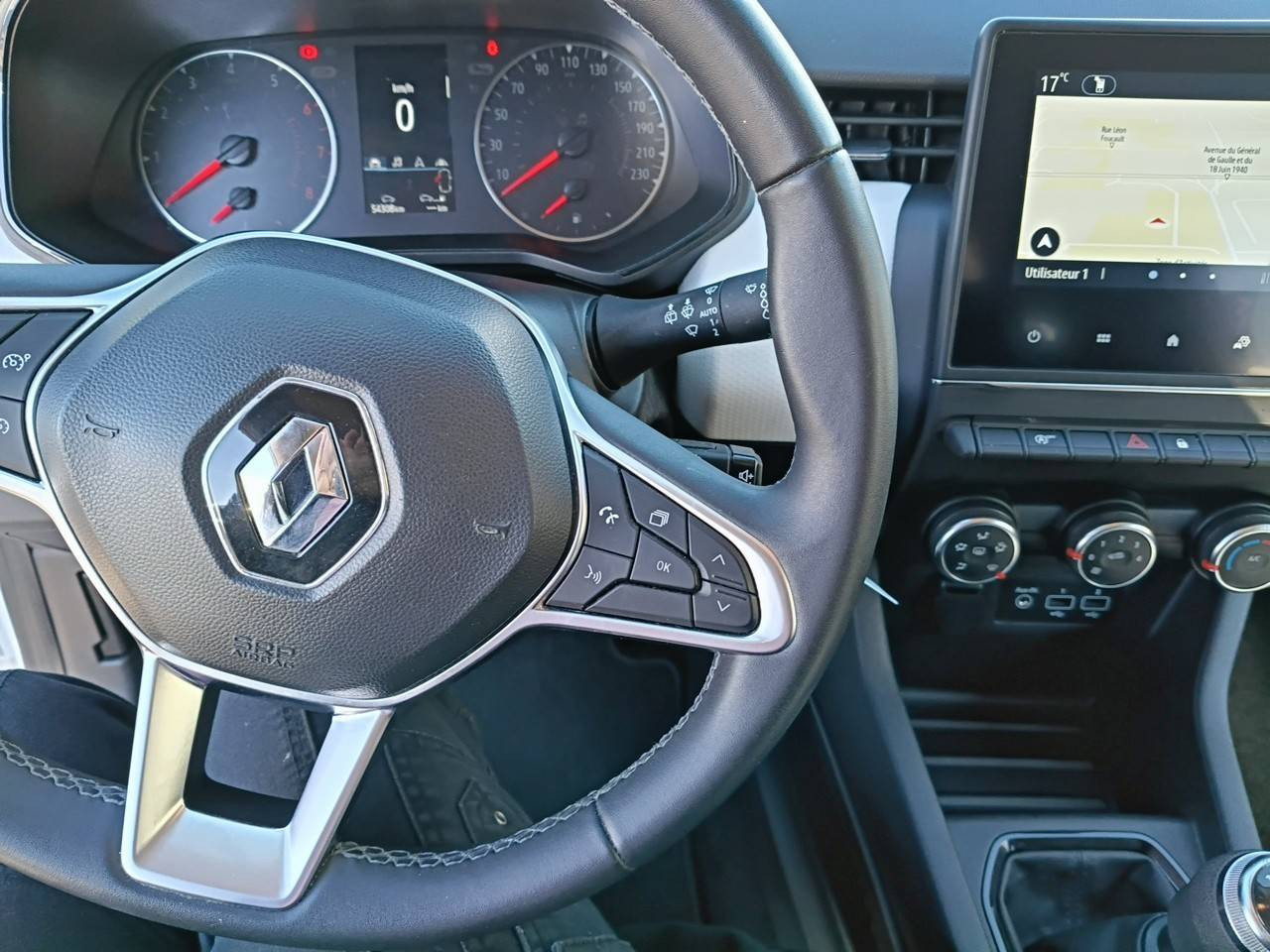 Vente en ligne Renault Clio 5 Clio SCe 65 au prix de 12 990 €