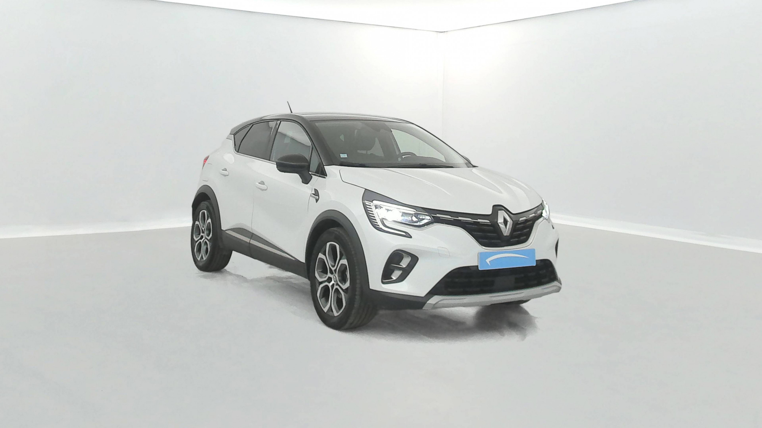 Vente en ligne Renault Captur  Blue dCi 115 EDC au prix de 17 290 €