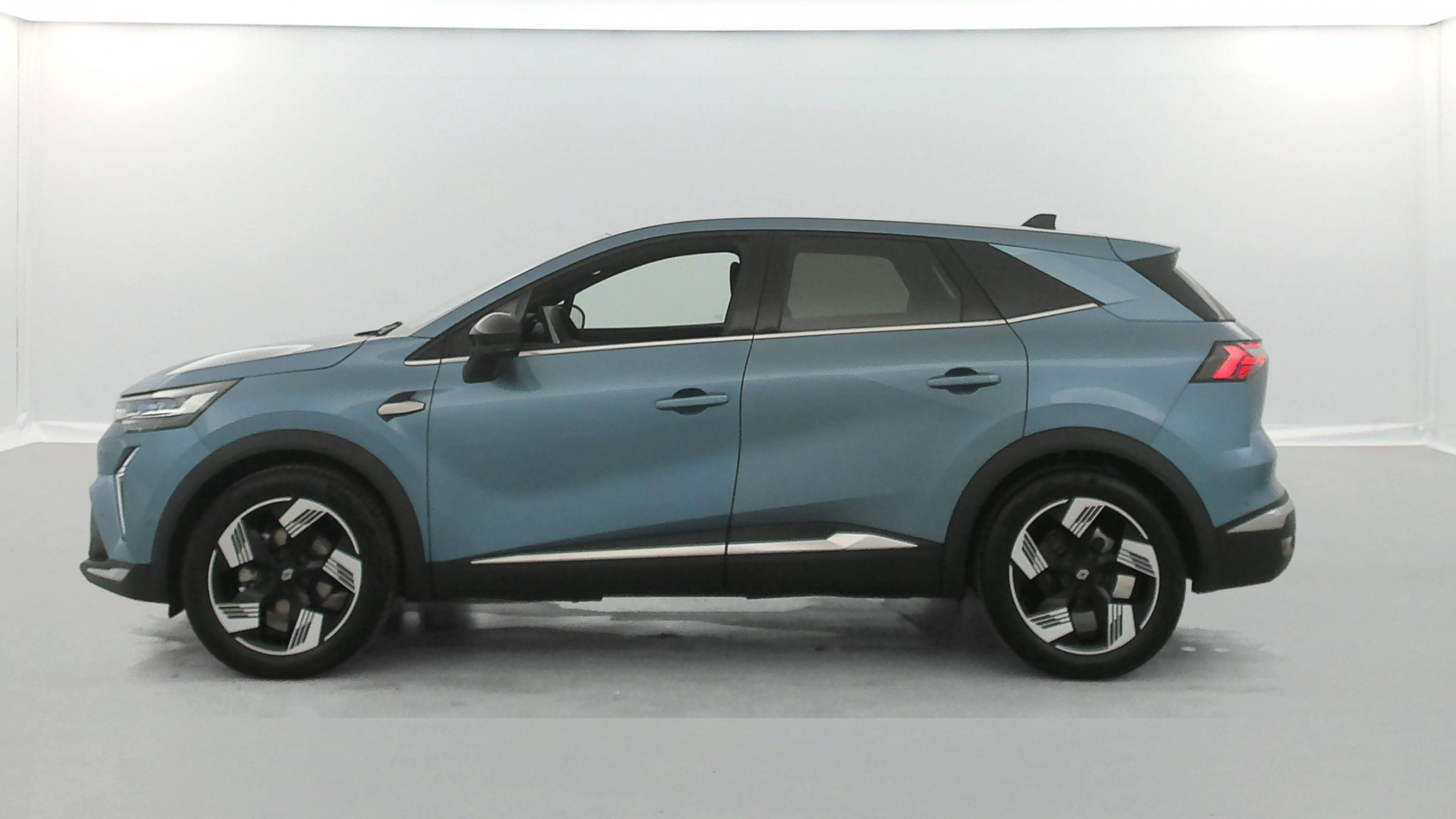 Vente en ligne Renault Symbioz  E-Tech full hybrid 145 au prix de 25 990 €
