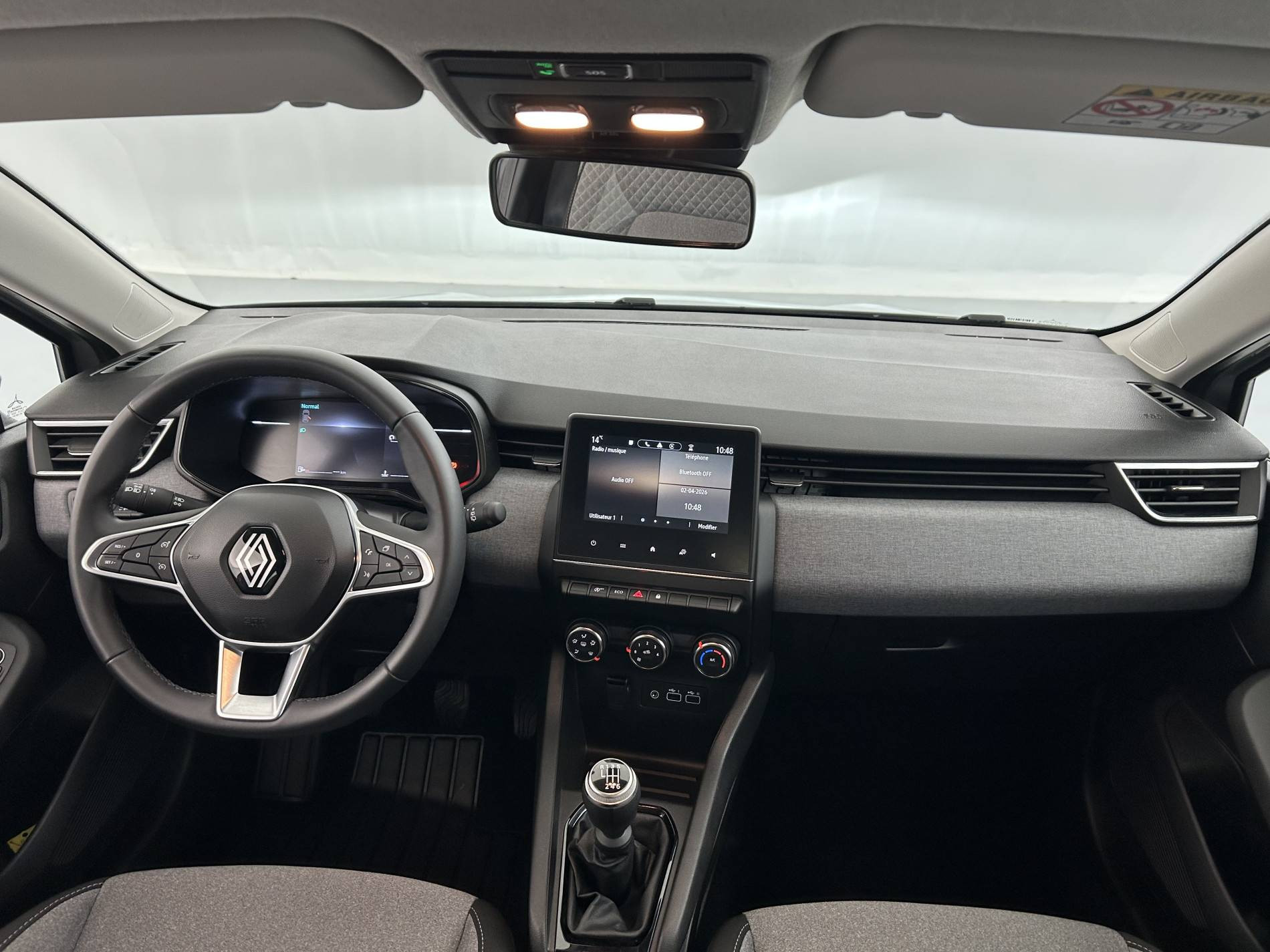 Vente en ligne Renault Clio 5 Clio TCe 90 au prix de 15 990 €