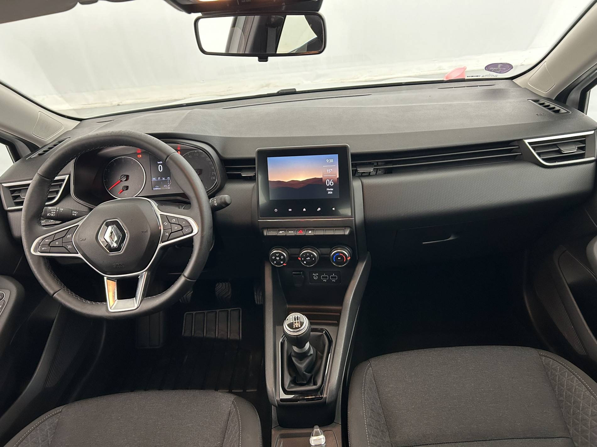 Vente en ligne Renault Clio 5 Clio TCe 90 au prix de 13 790 €