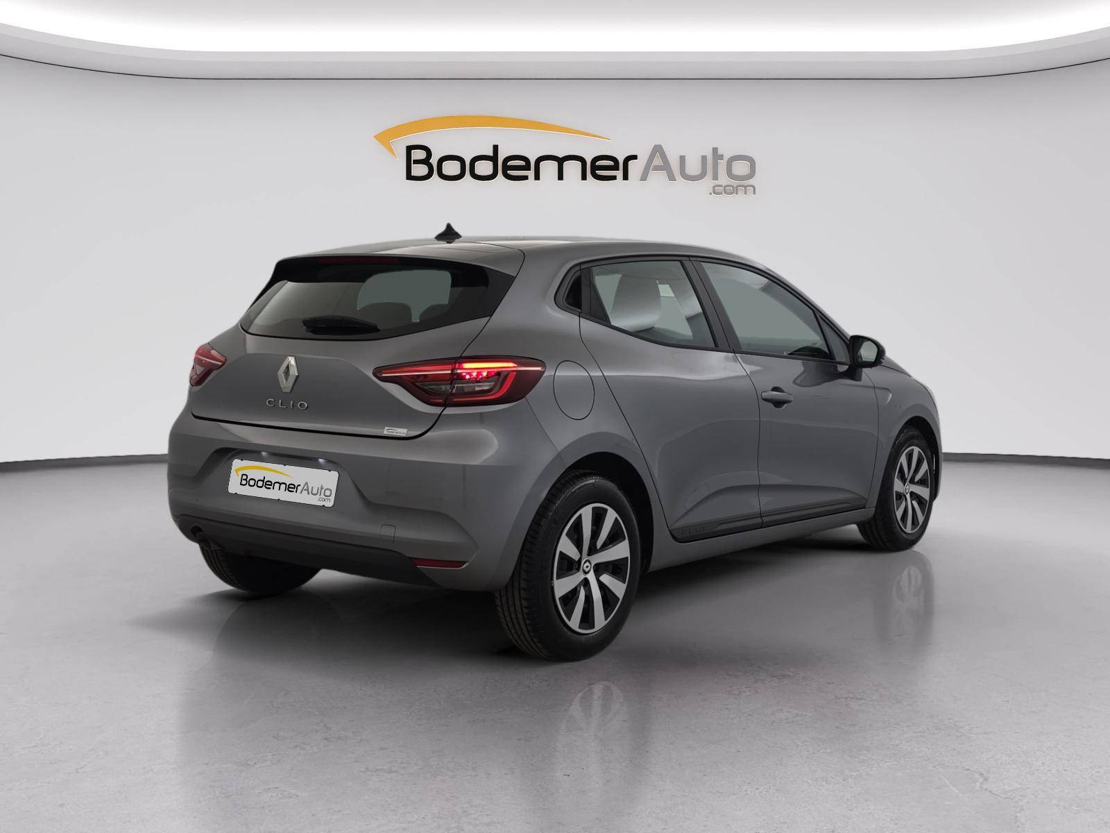Vente en ligne Renault Clio 5 Clio TCe 90 au prix de 14 890 €