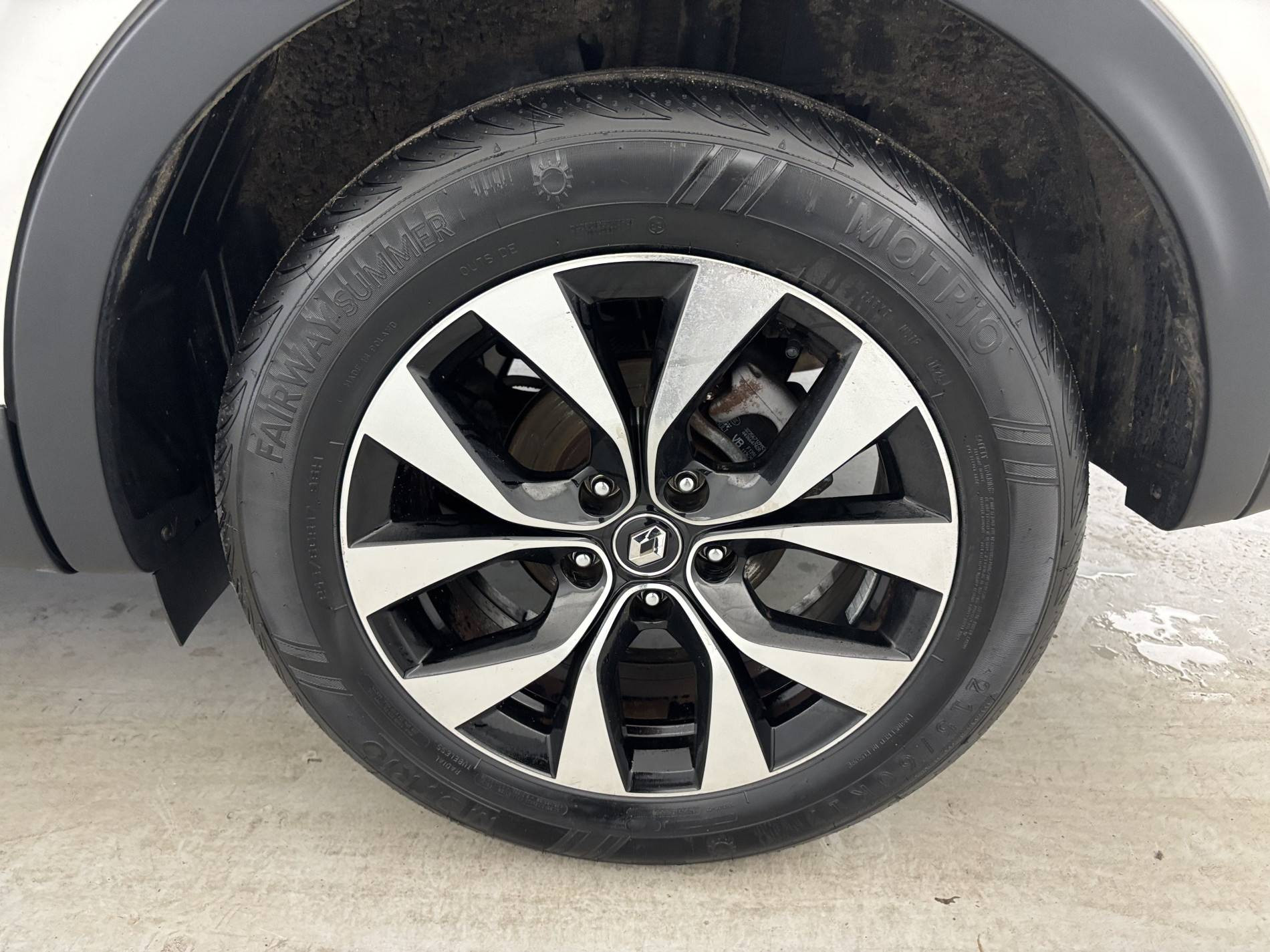 Vente en ligne Renault Arkana  E-Tech hybride 145 - 22 au prix de 16 790 €