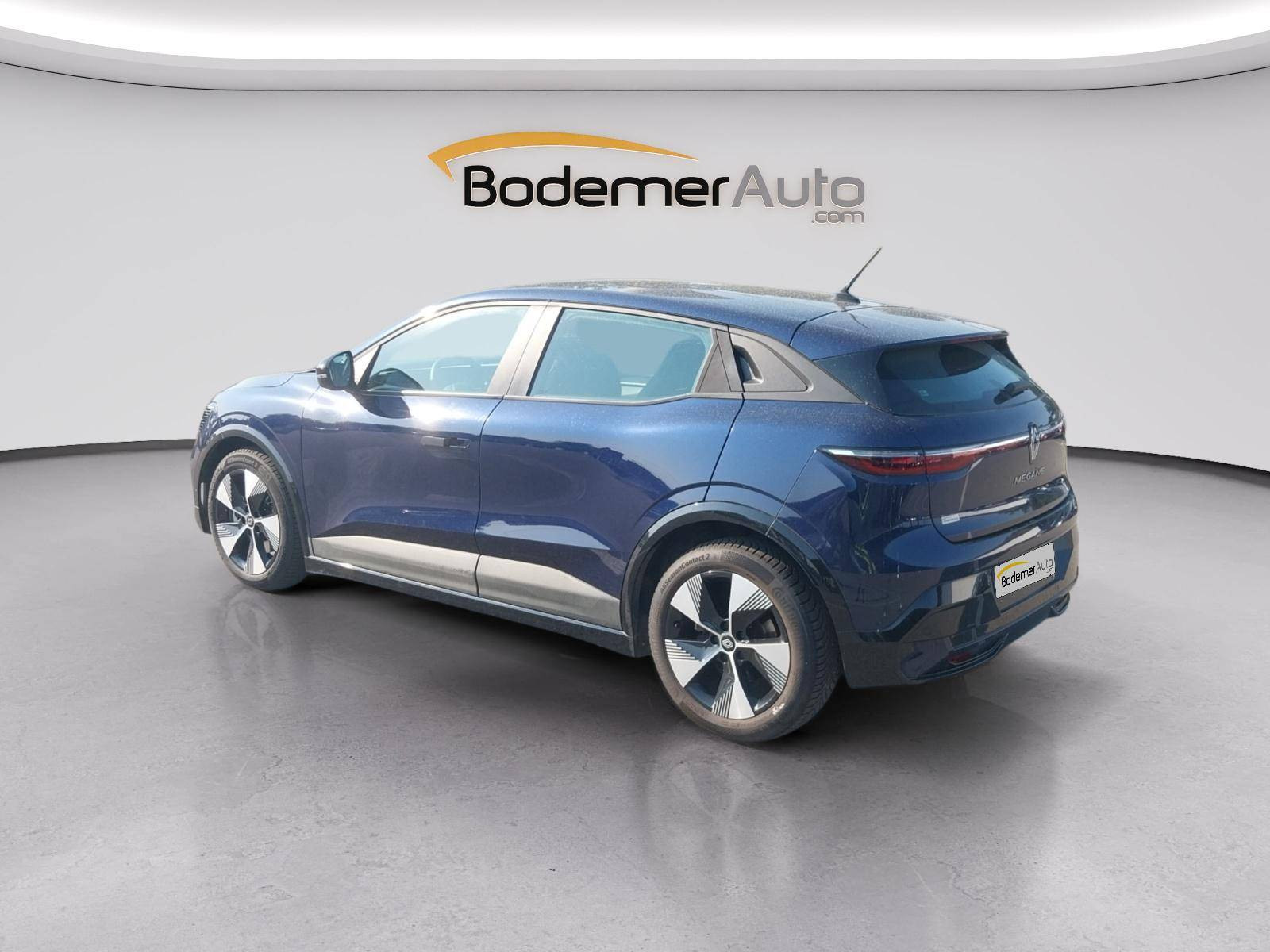 Vente en ligne Renault Megane E-Tech  EV60 220 ch super charge au prix de 22 990 €