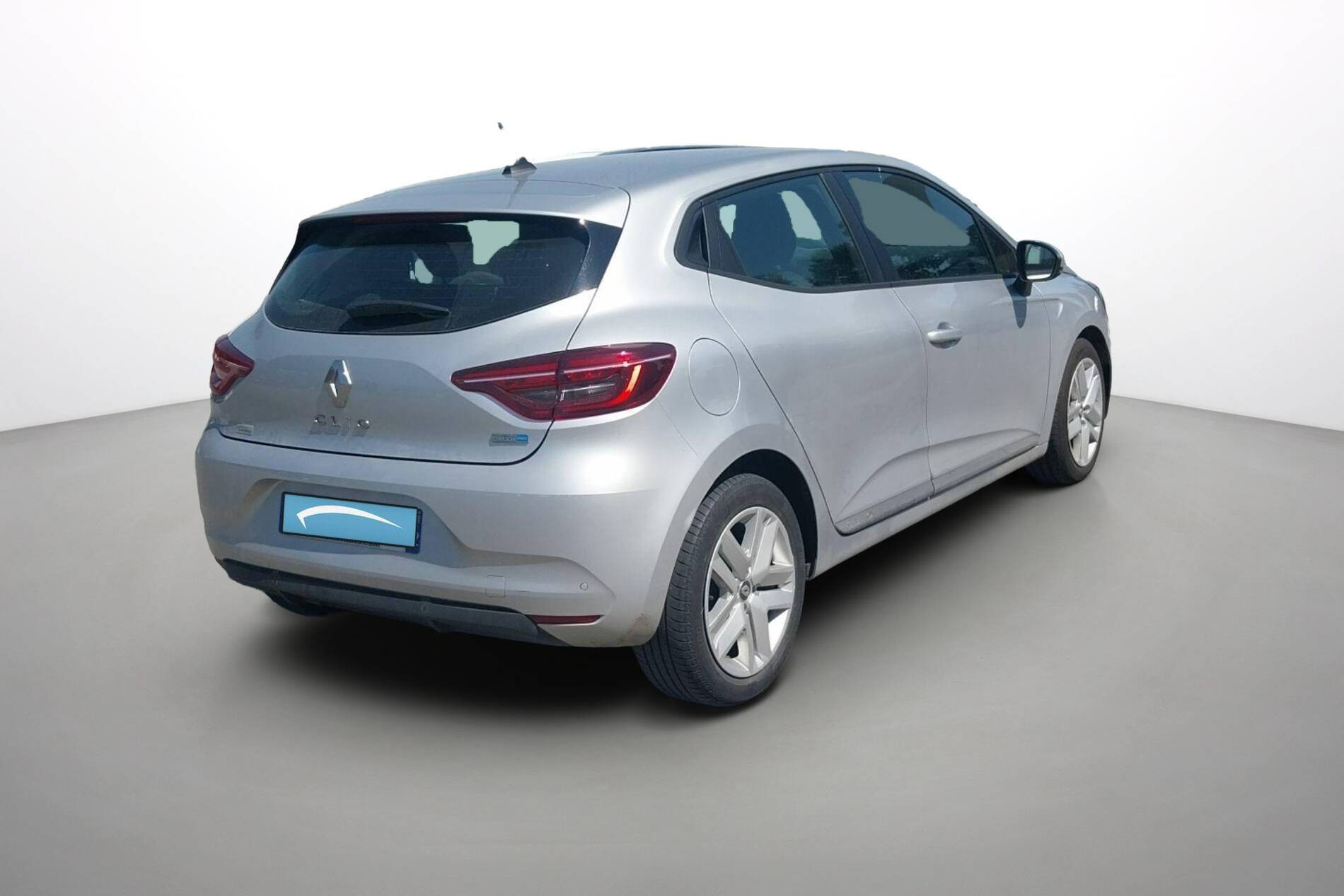 Vente en ligne Renault Clio 5 Clio E-Tech 140 - 21N au prix de 16 490 €