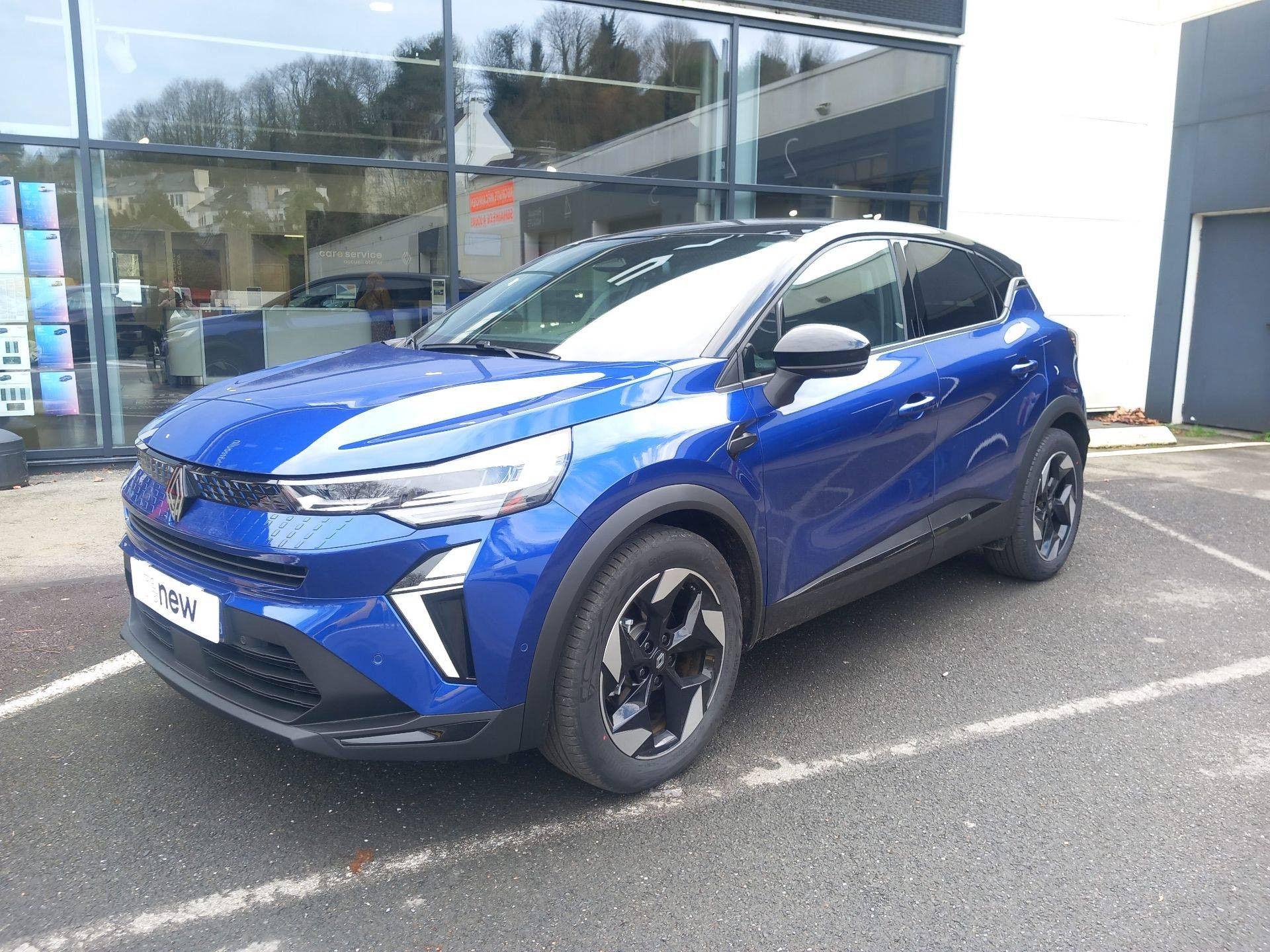 Renault Captur  E-Tech full hybrid 160 ch occasion de 2026 en vente à Châteaulin