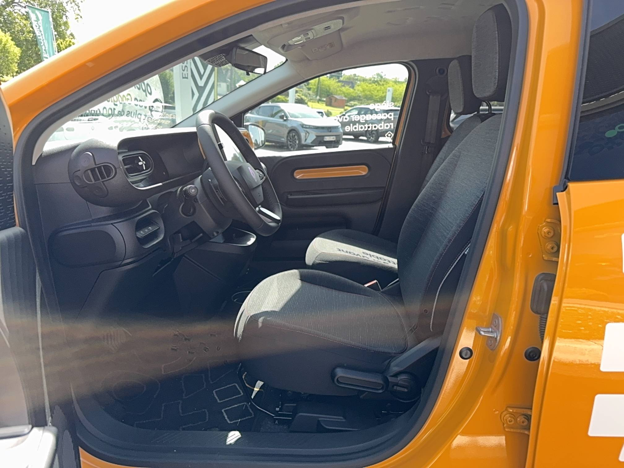 Vente en ligne Renault Twingo Electrique  80 ch autonomie urbaine au prix de 21 990 €