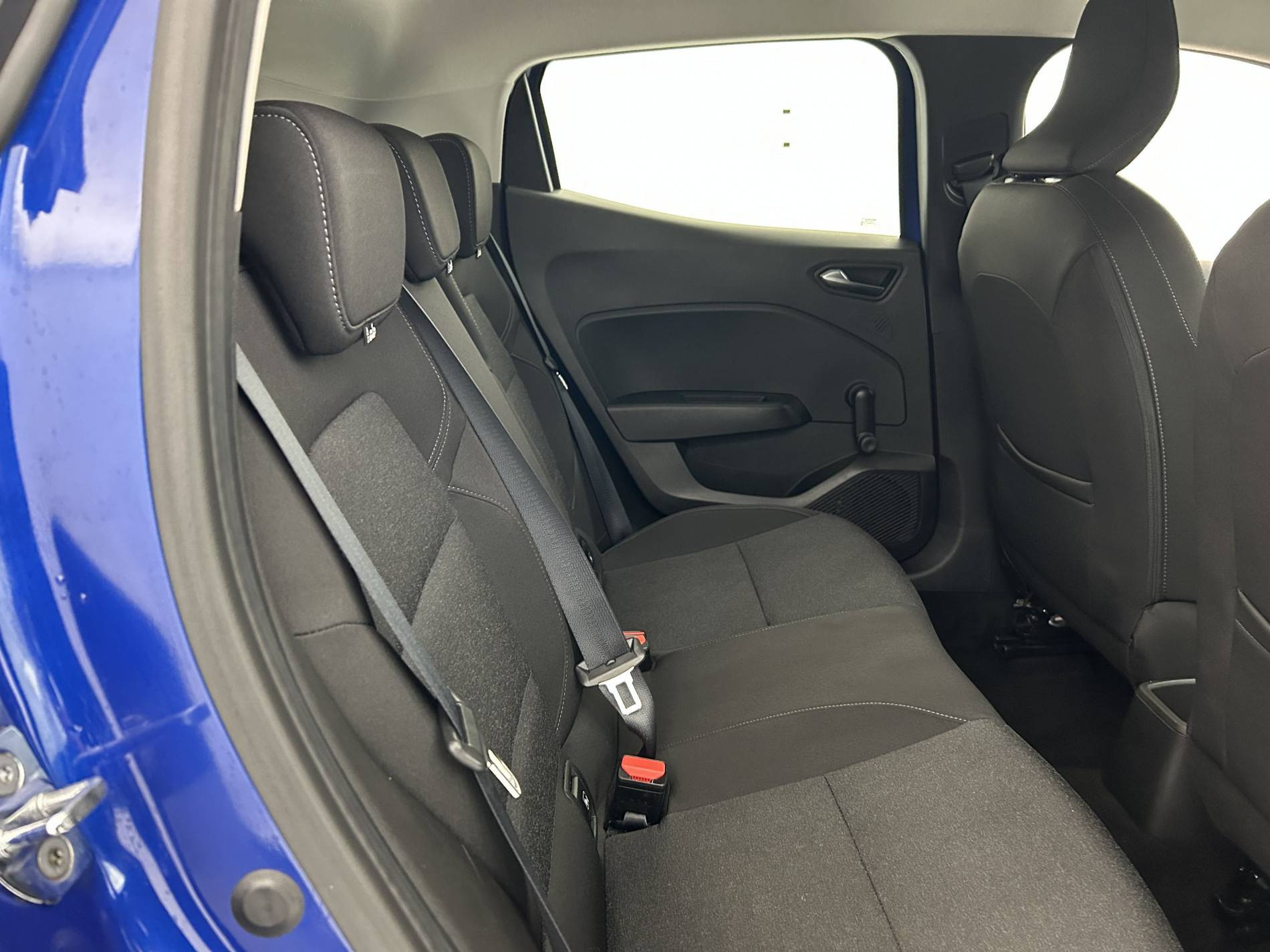 Vente en ligne Renault Clio 5 Clio Blue dCi 100 - 21N au prix de 14 990 €