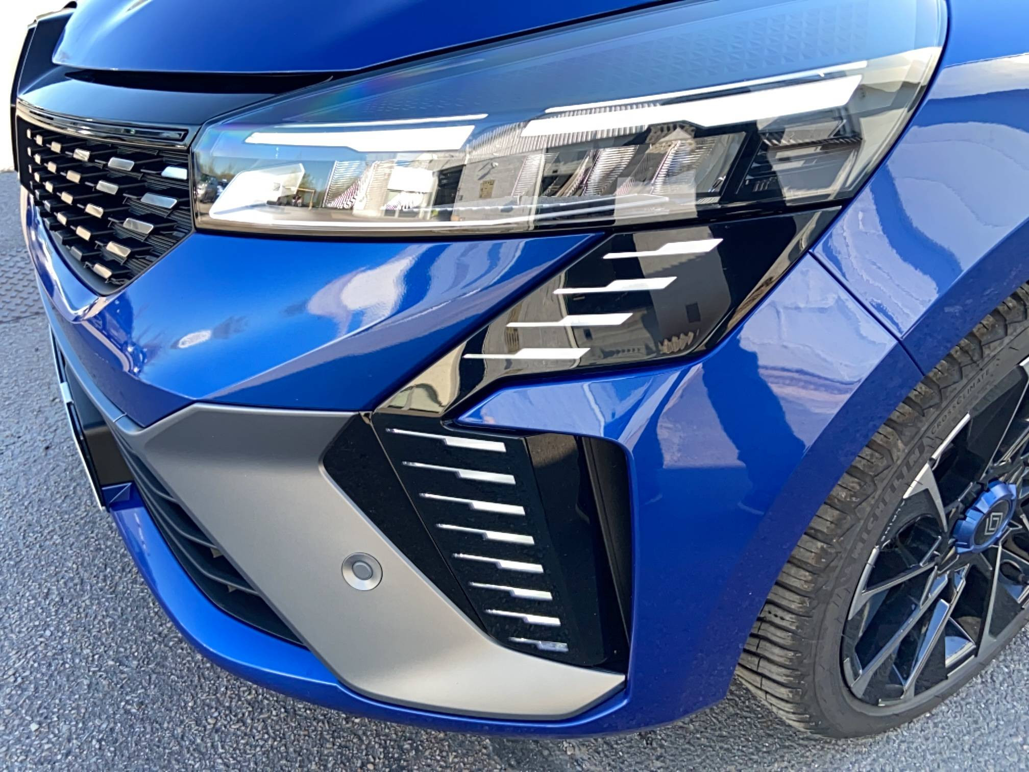 Vente en ligne Renault Clio 5 Clio E-Tech full hybrid 145 au prix de 20 490 €