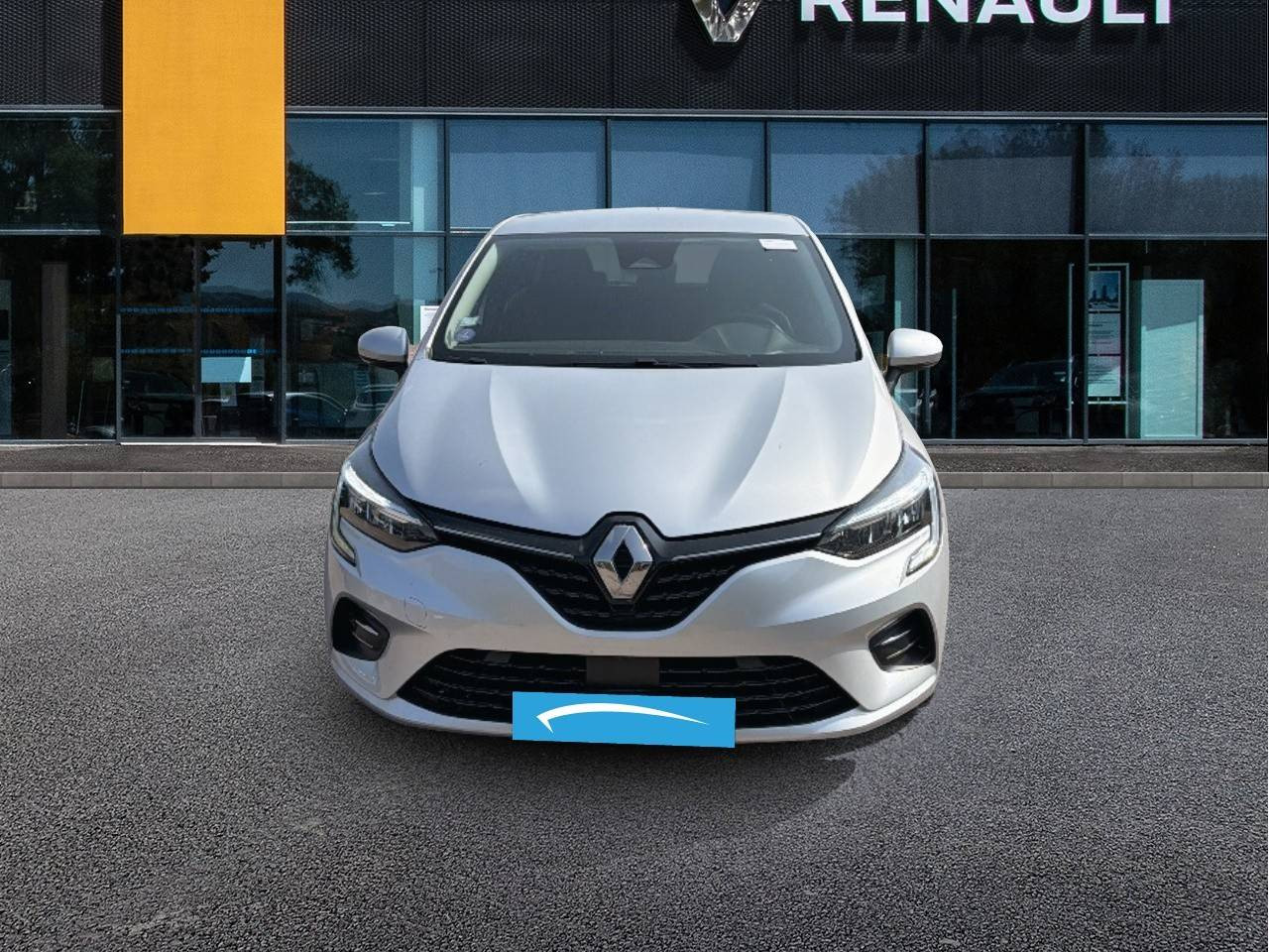 Vente en ligne Renault Clio 5 Clio E-Tech 140 - 21N au prix de 13 990 €