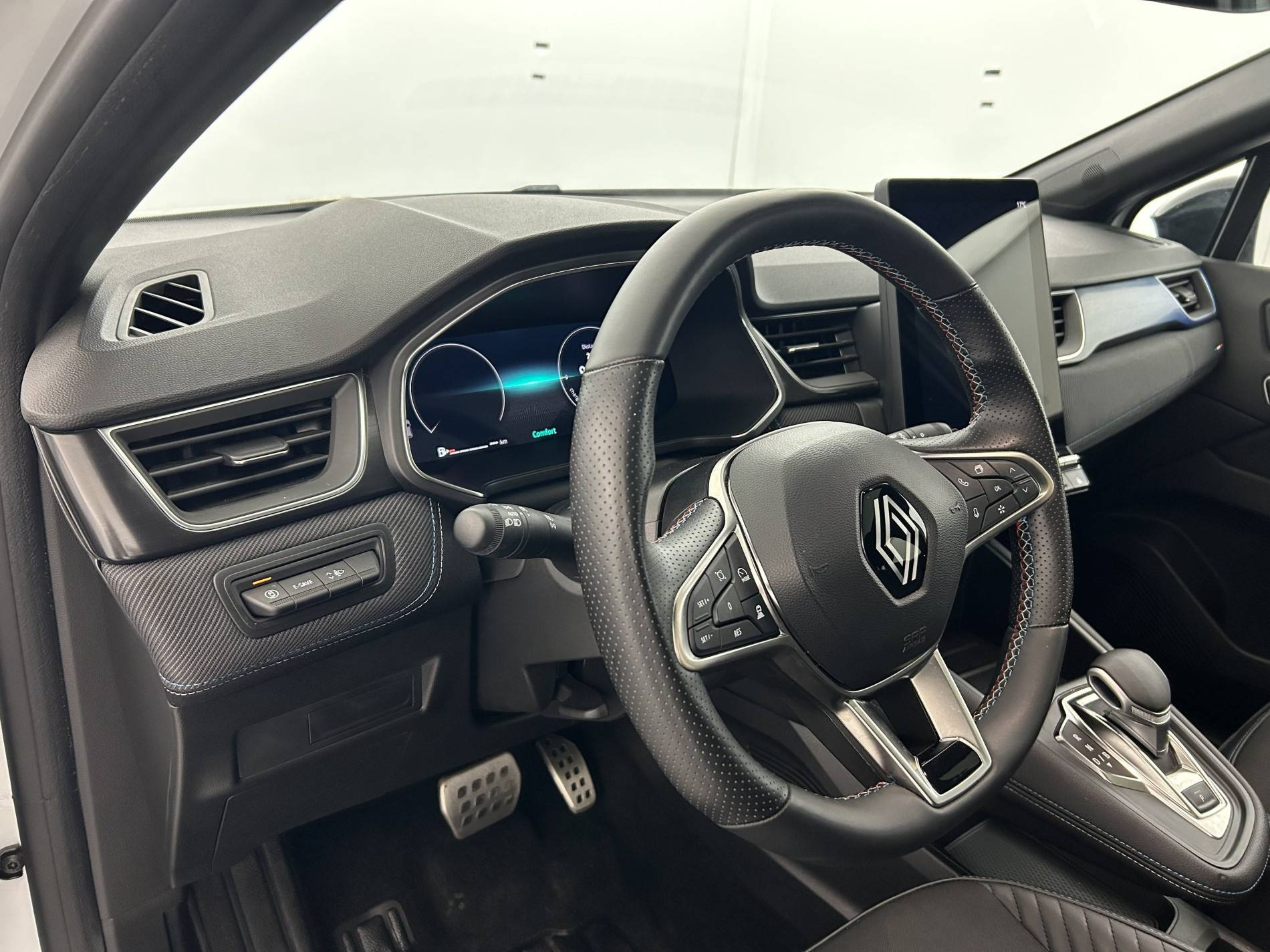 Vente en ligne Renault Captur  E-Tech full hybrid 145 ch au prix de 25 790 €