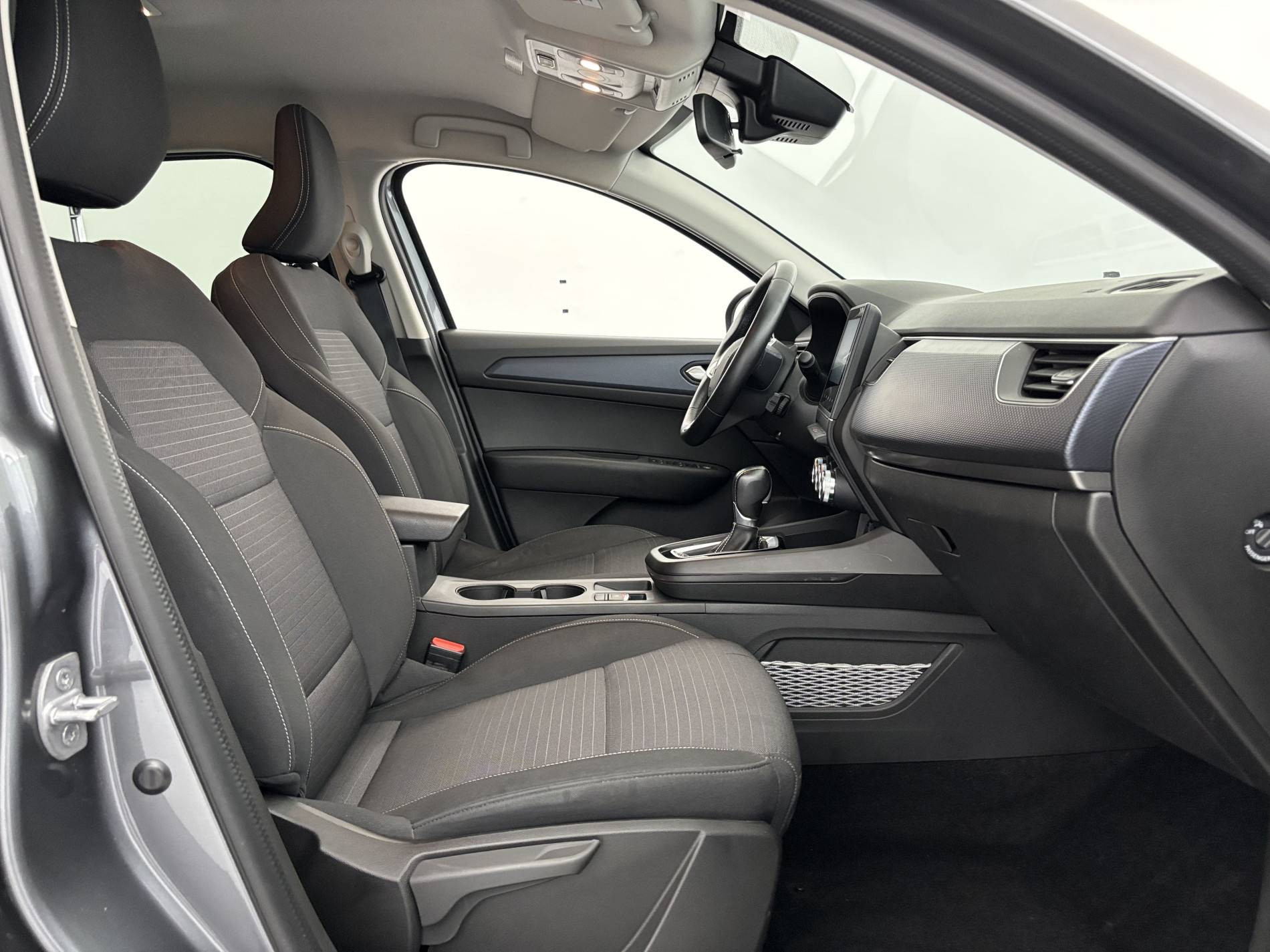 Vente en ligne Renault Arkana  E-Tech hybride 145 - 22 au prix de 18 990 €