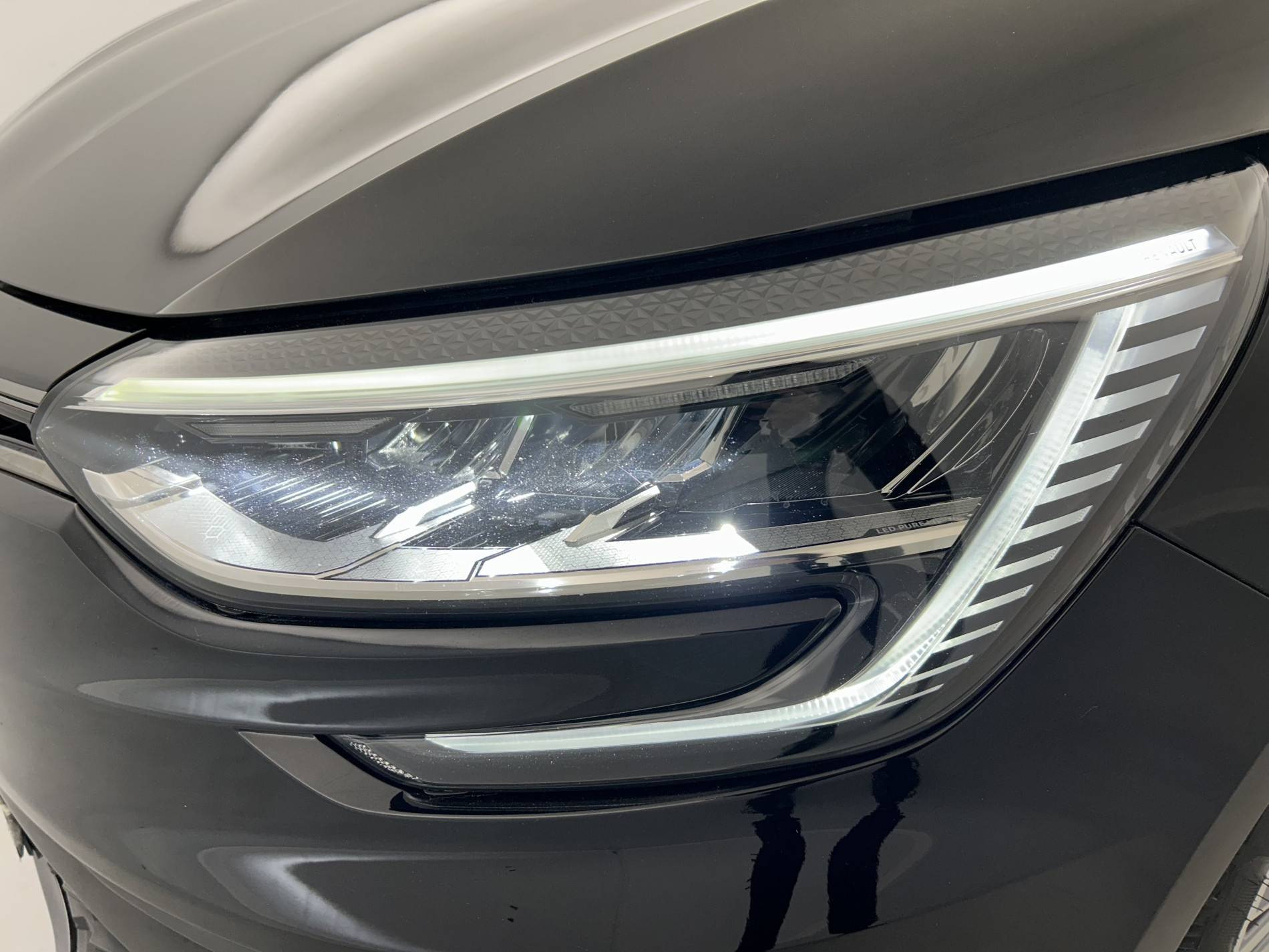 Vente en ligne Renault Megane 4  Blue dCi 115 EDC au prix de 17 990 €