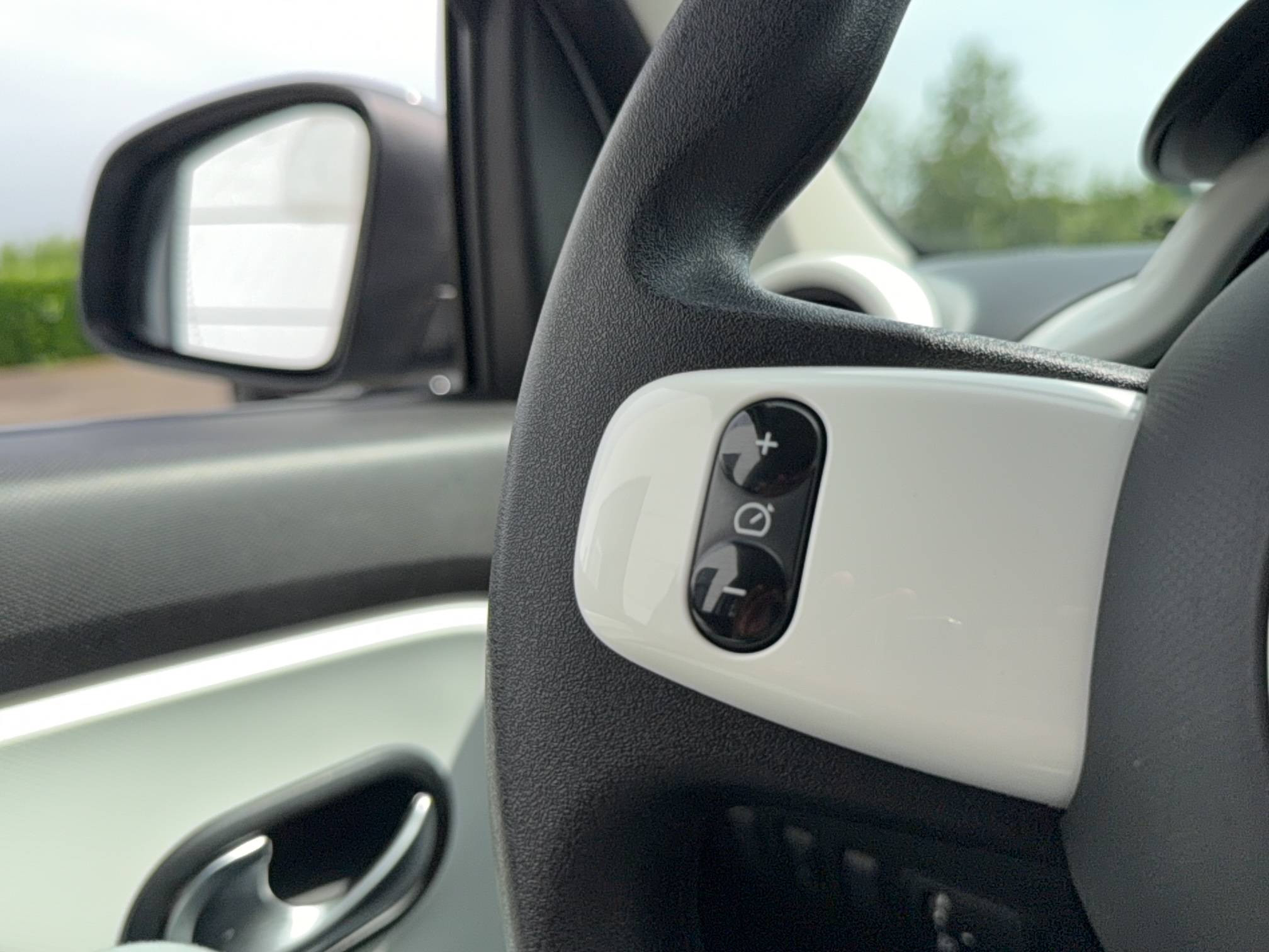Vente en ligne Renault Twingo Electrique Twingo III E-Tech au prix de 10 990 €