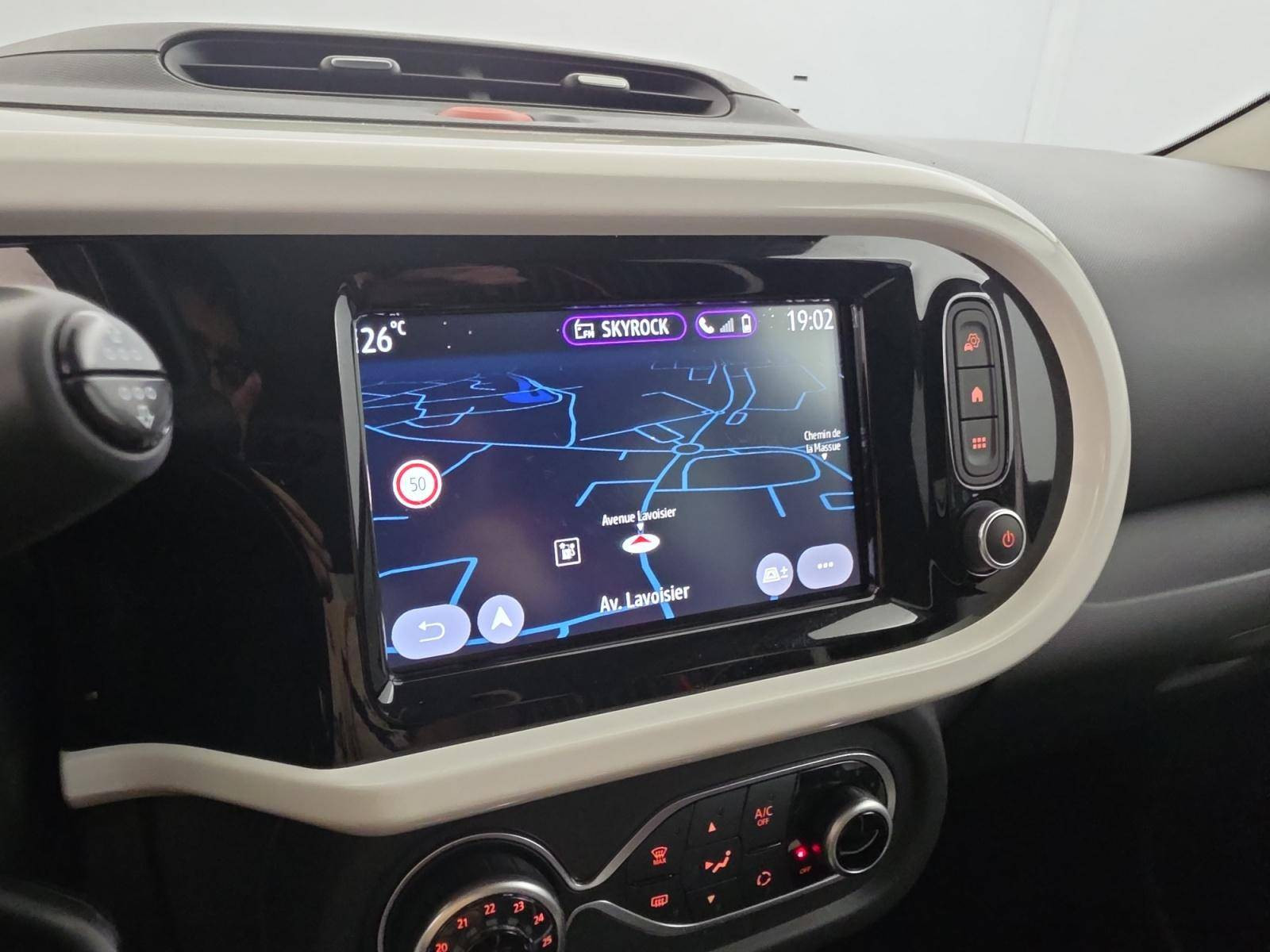 Vente en ligne Renault Twingo Electrique Twingo III E-Tech au prix de 14 490 €