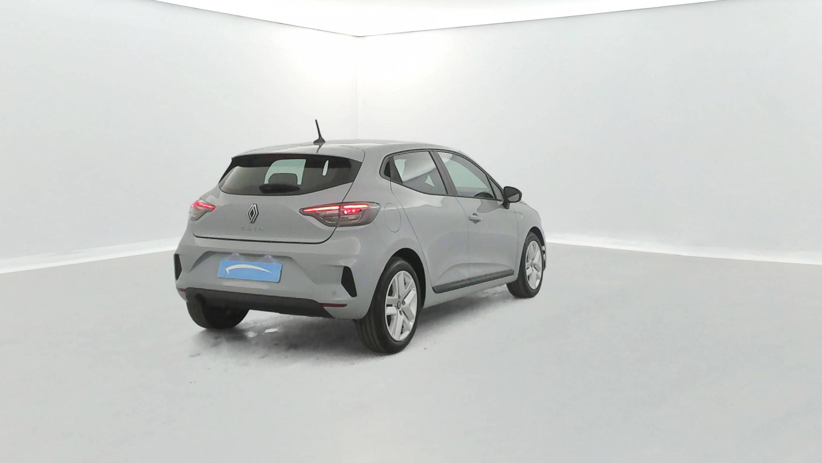 Vente en ligne Renault Clio 5 Clio TCe 90 au prix de 15 790 €