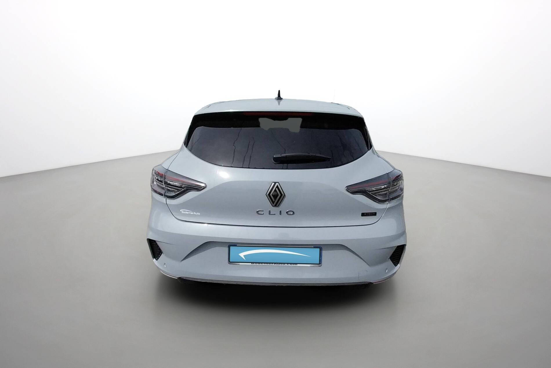 Vente en ligne Renault Clio 5 Clio E-Tech full hybrid 145 au prix de 18 700 €