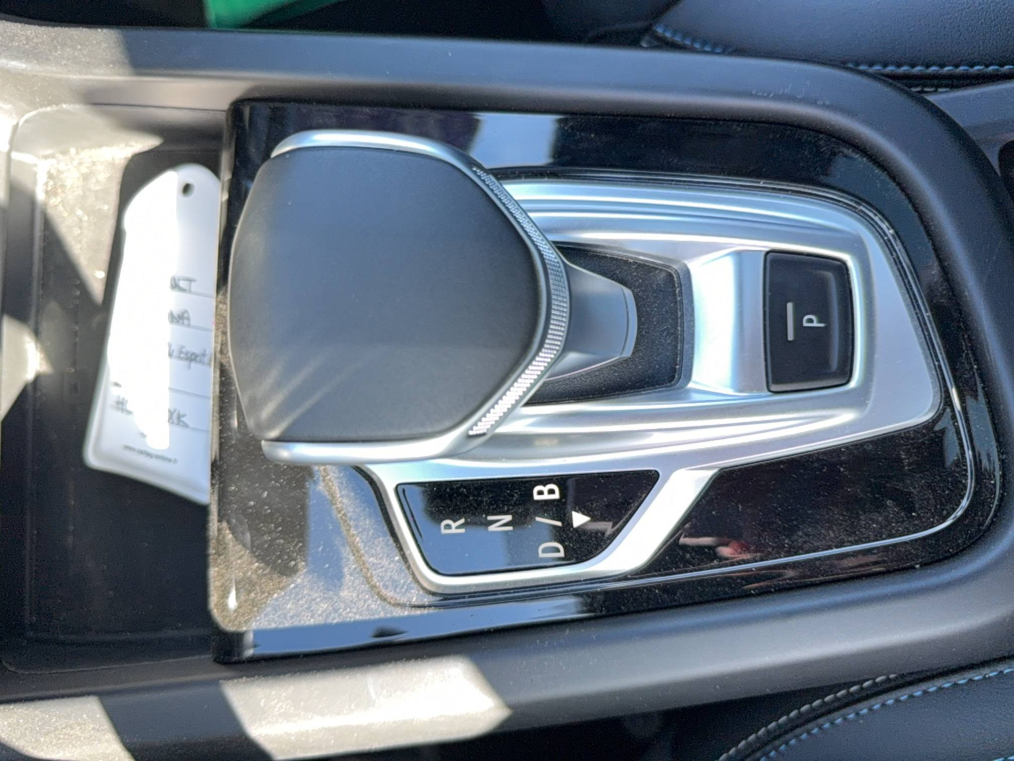 Vente en ligne Renault Arkana  E-Tech full hybrid 145 GSR2 au prix de 28 490 €