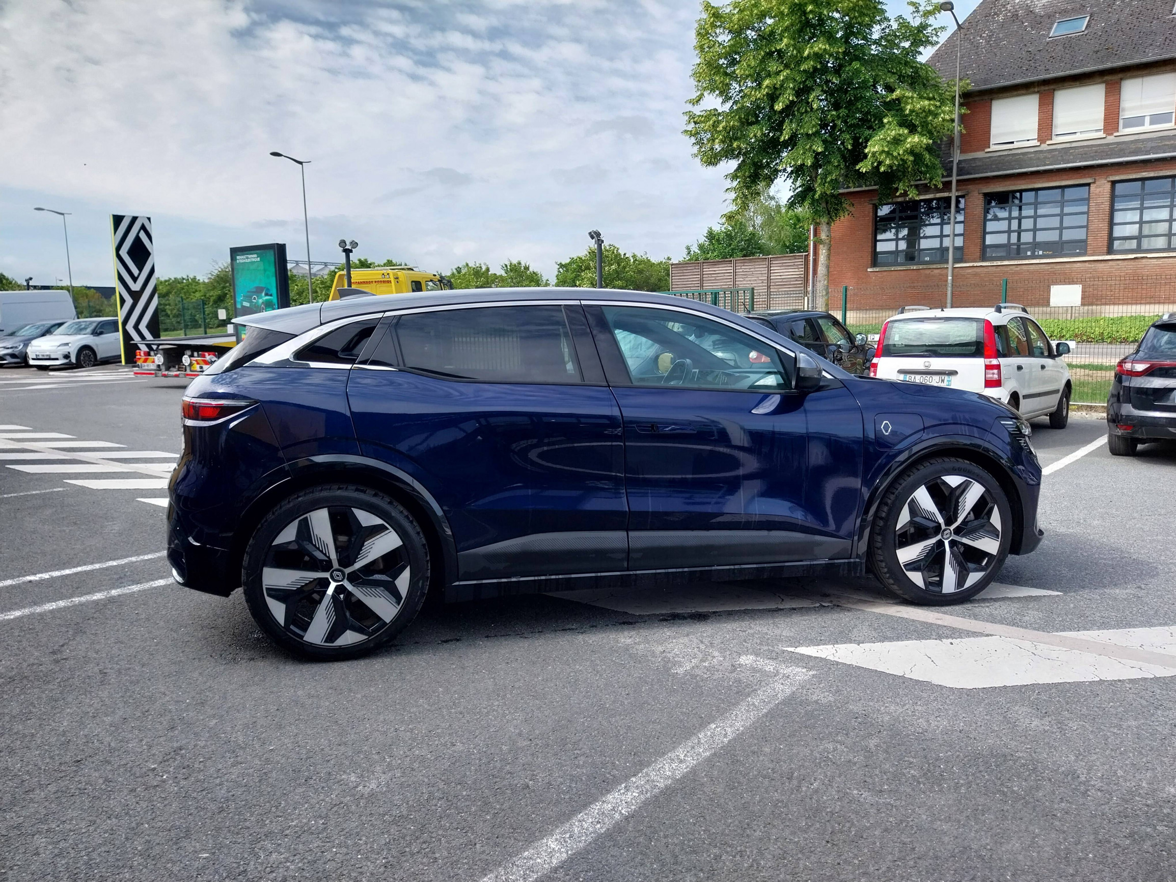 Vente en ligne Renault Megane E-Tech  EV60 220 ch optimum charge au prix de 27 490 €