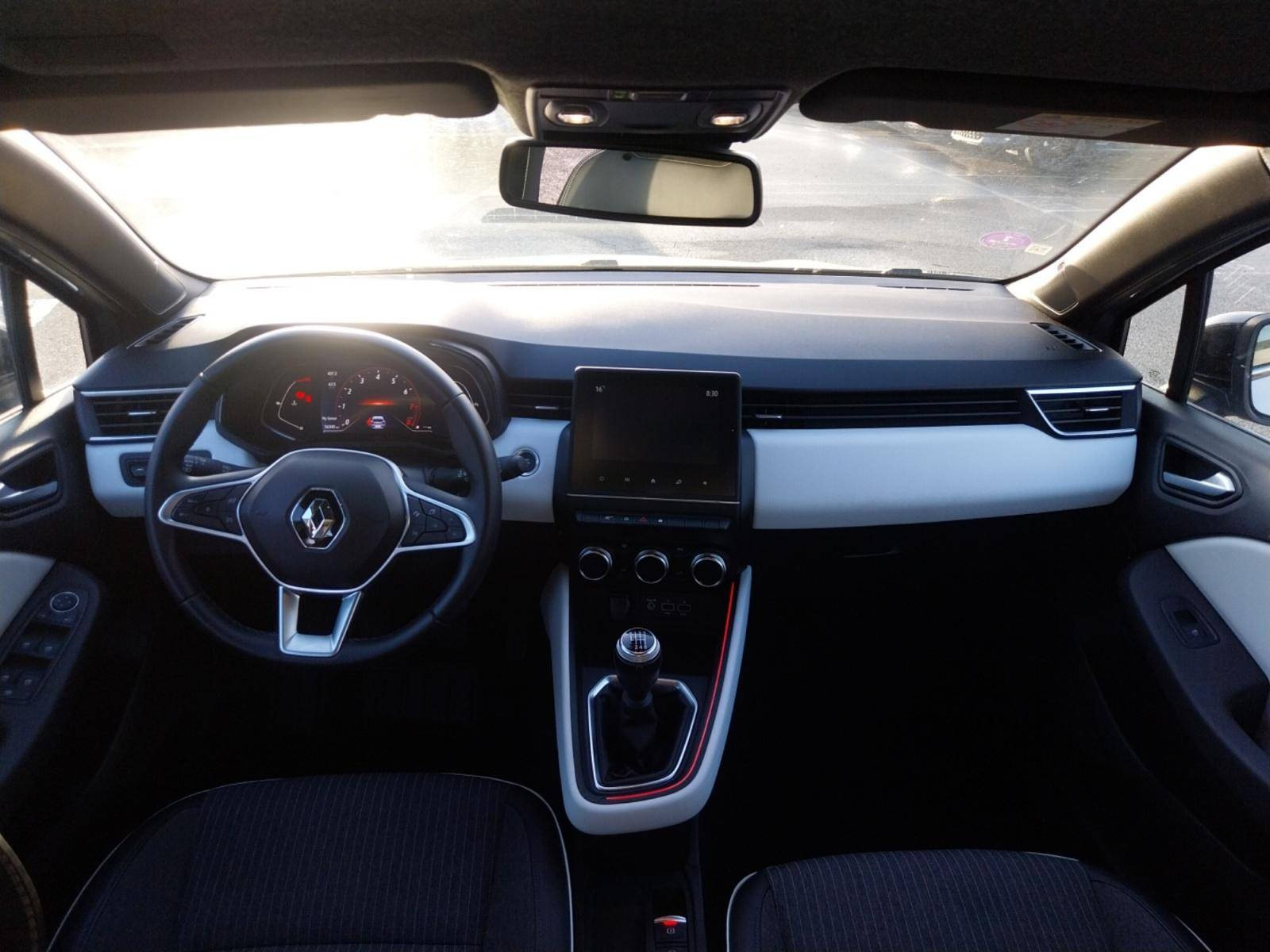 Vente en ligne Renault Clio 5 Clio TCe 90 au prix de 14 490 €