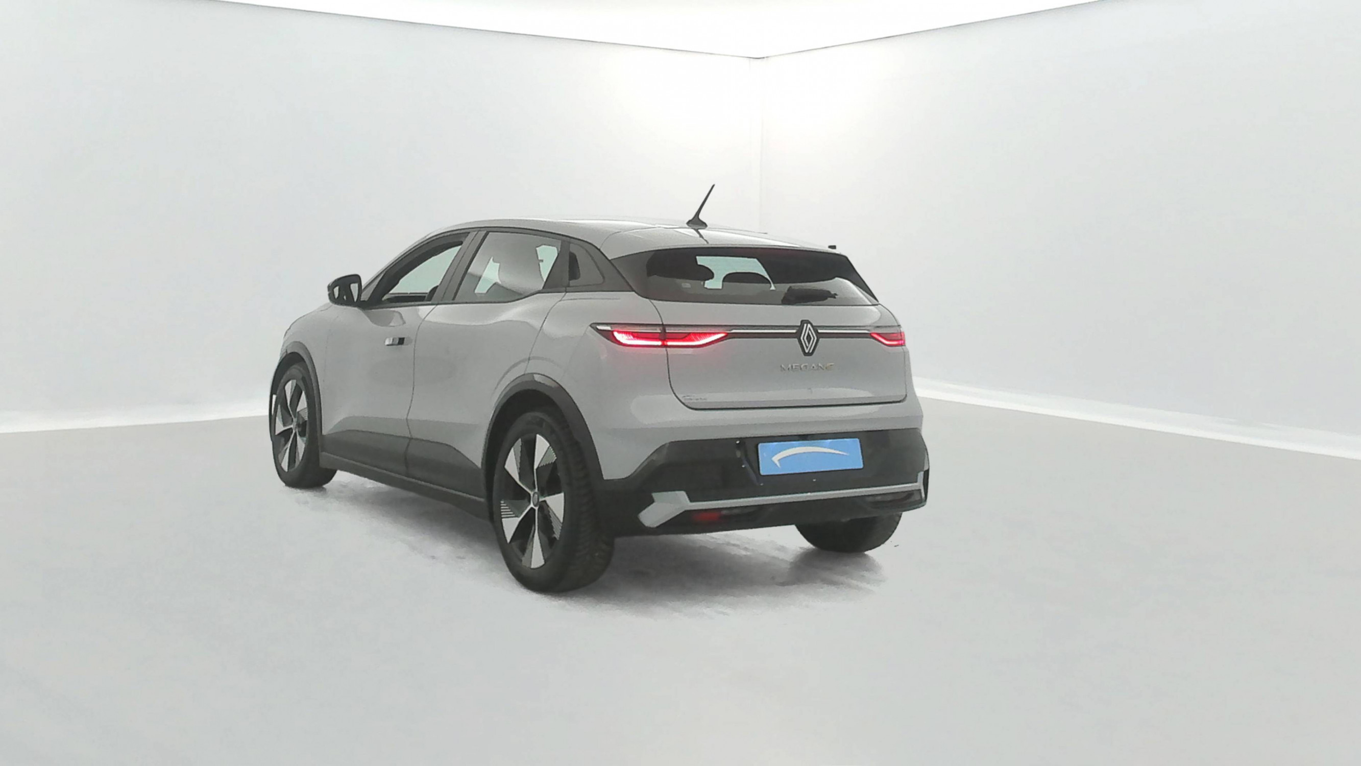 Vente en ligne Renault Megane E-Tech  EV60 220 ch super charge au prix de 18 990 €