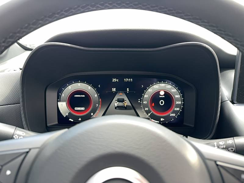 Vente en ligne Nissan Juke  HYBRID 143 au prix de 27 390 €