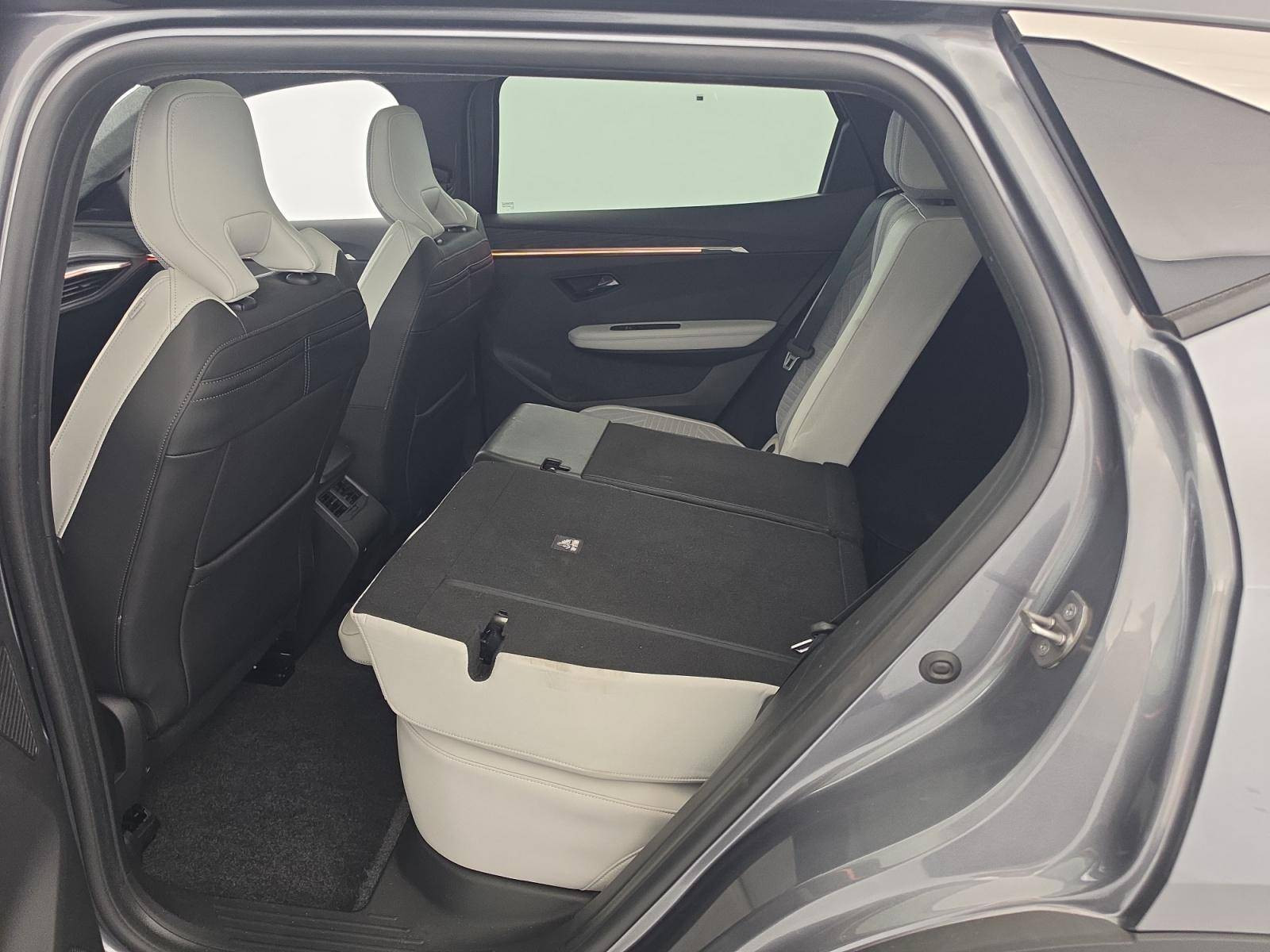 Vente en ligne Renault Scenic E-Tech Scenic E-Tech électrique 220 ch grande autonomie au prix de 36 990 €