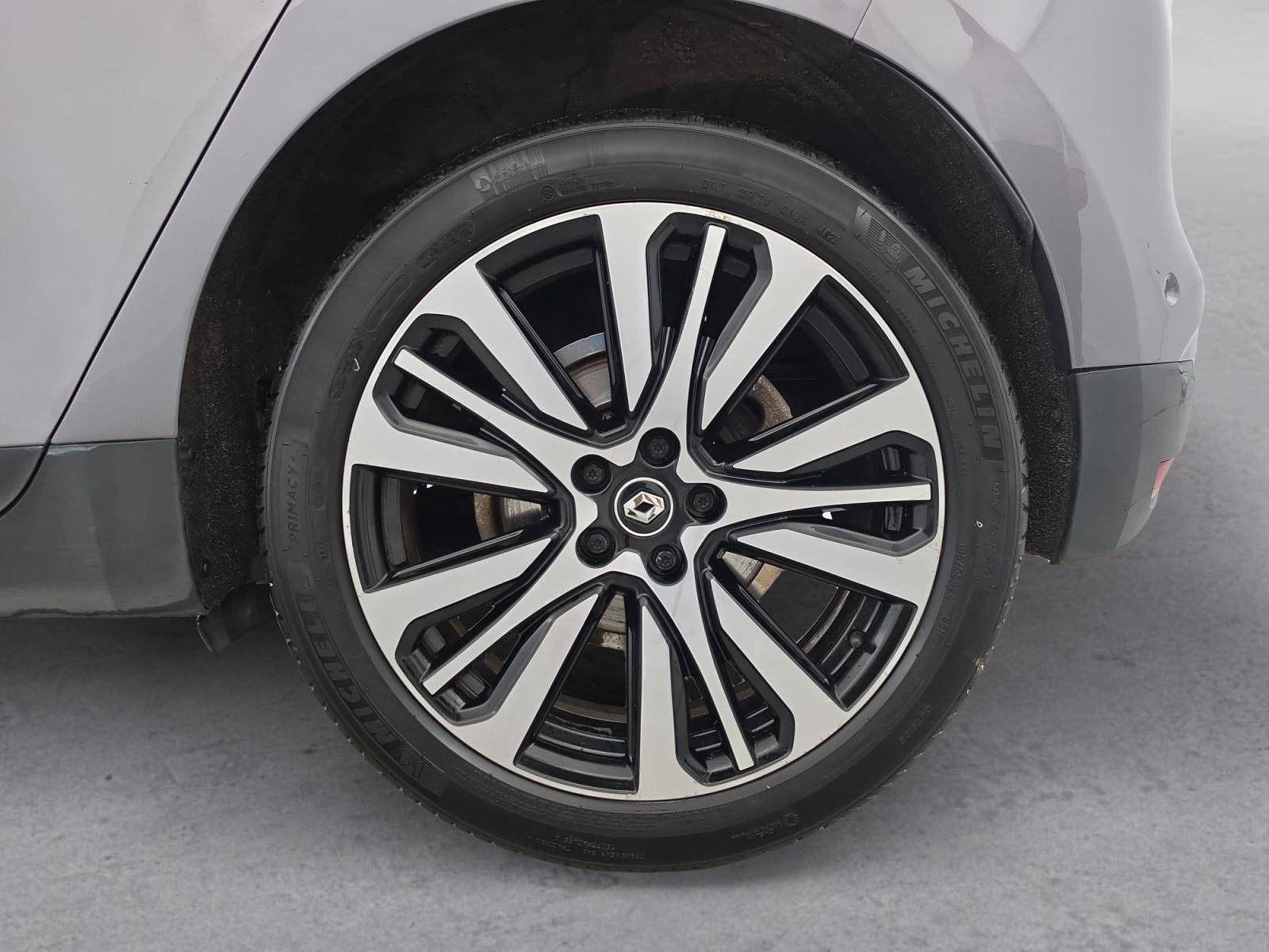 Vente en ligne Renault Scenic 4 Scenic dCi 160 Energy EDC au prix de 16 590 €