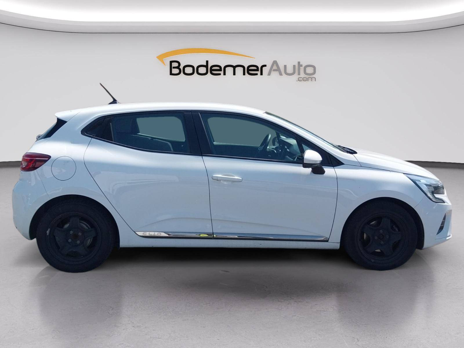 Vente en ligne Renault Clio 5 CLIO SOCIETE E-TECH 140 - 21N au prix de 13 290 €